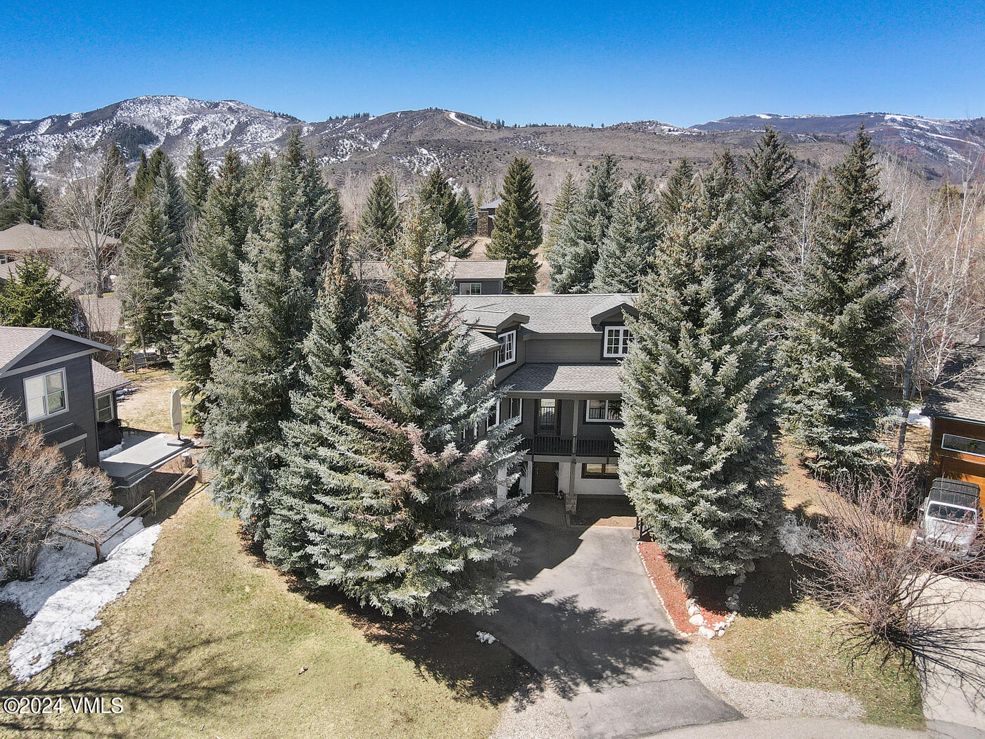 111 Castle Peak Lane