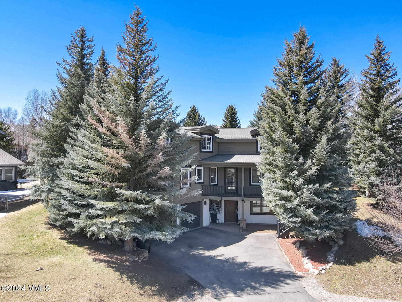 111 Castle Peak Lane