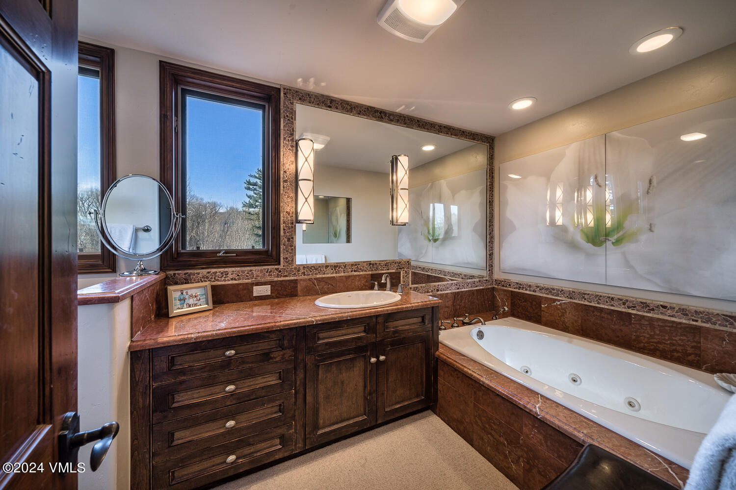 98 Mccoy Creek Drive