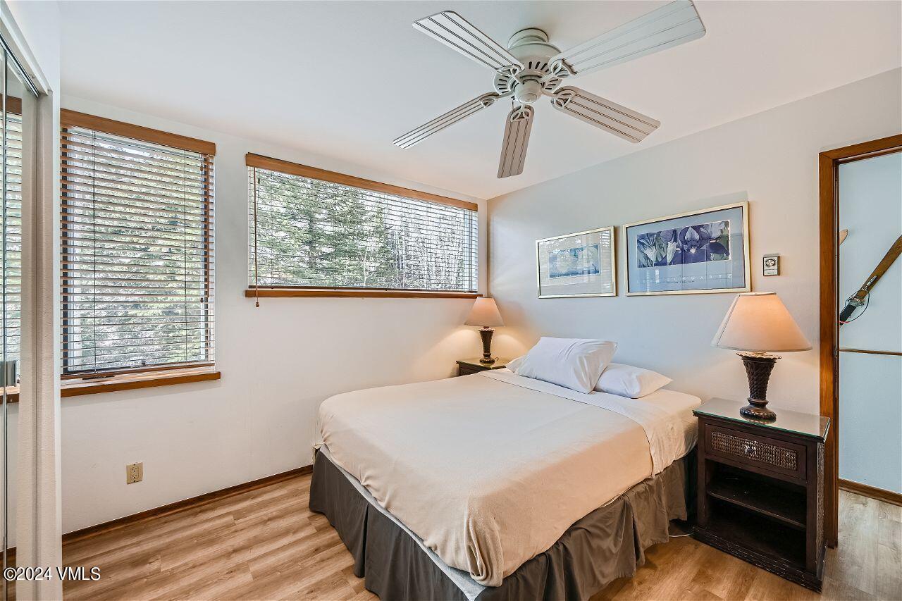 1100 N Frontage W, 1429