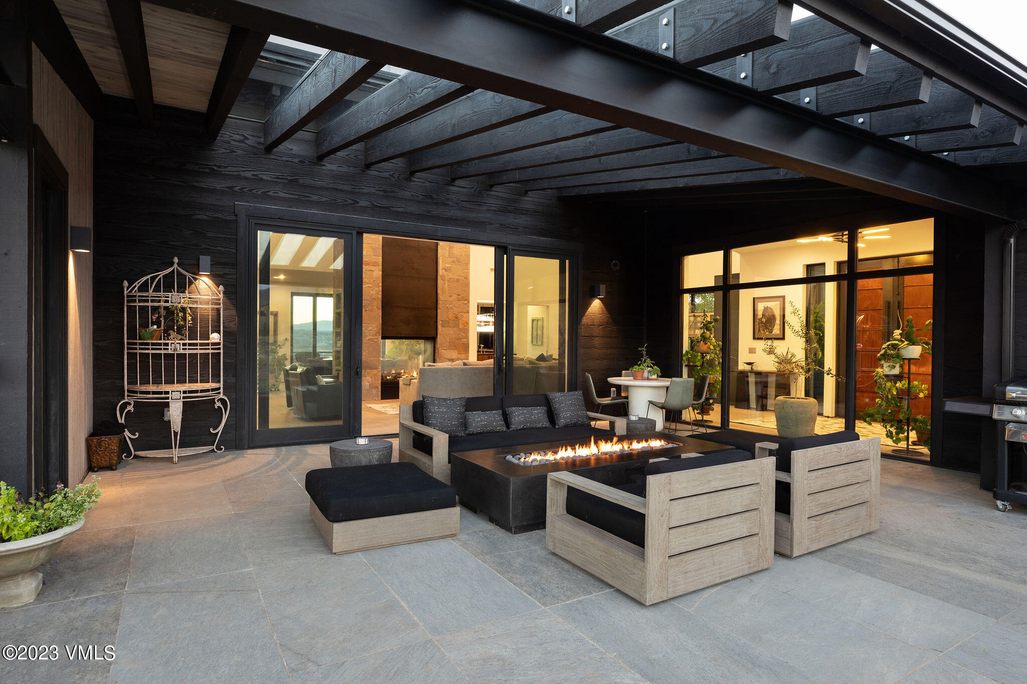 1658 E Haystacker Drive