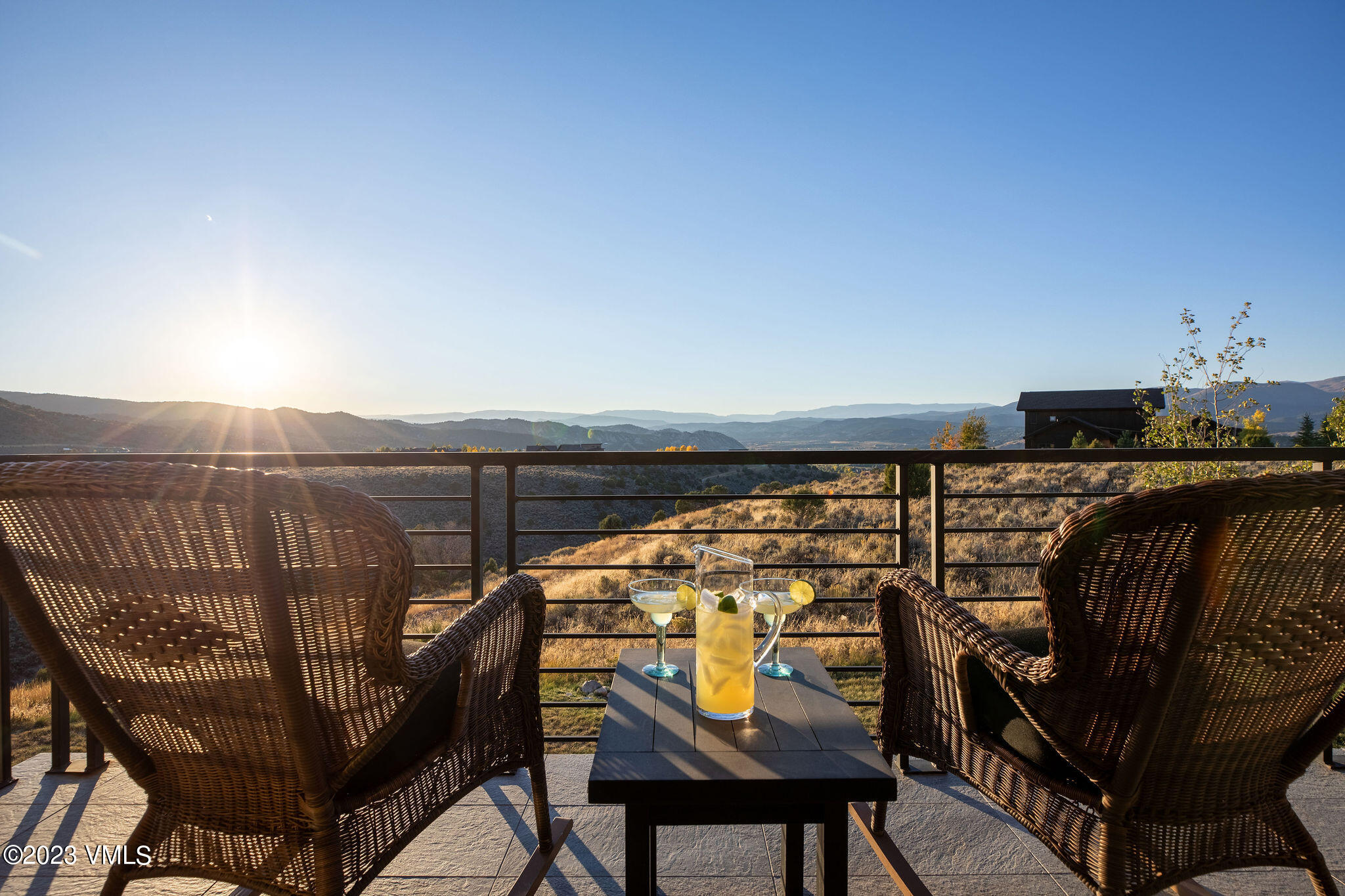 1658 E Haystacker Drive