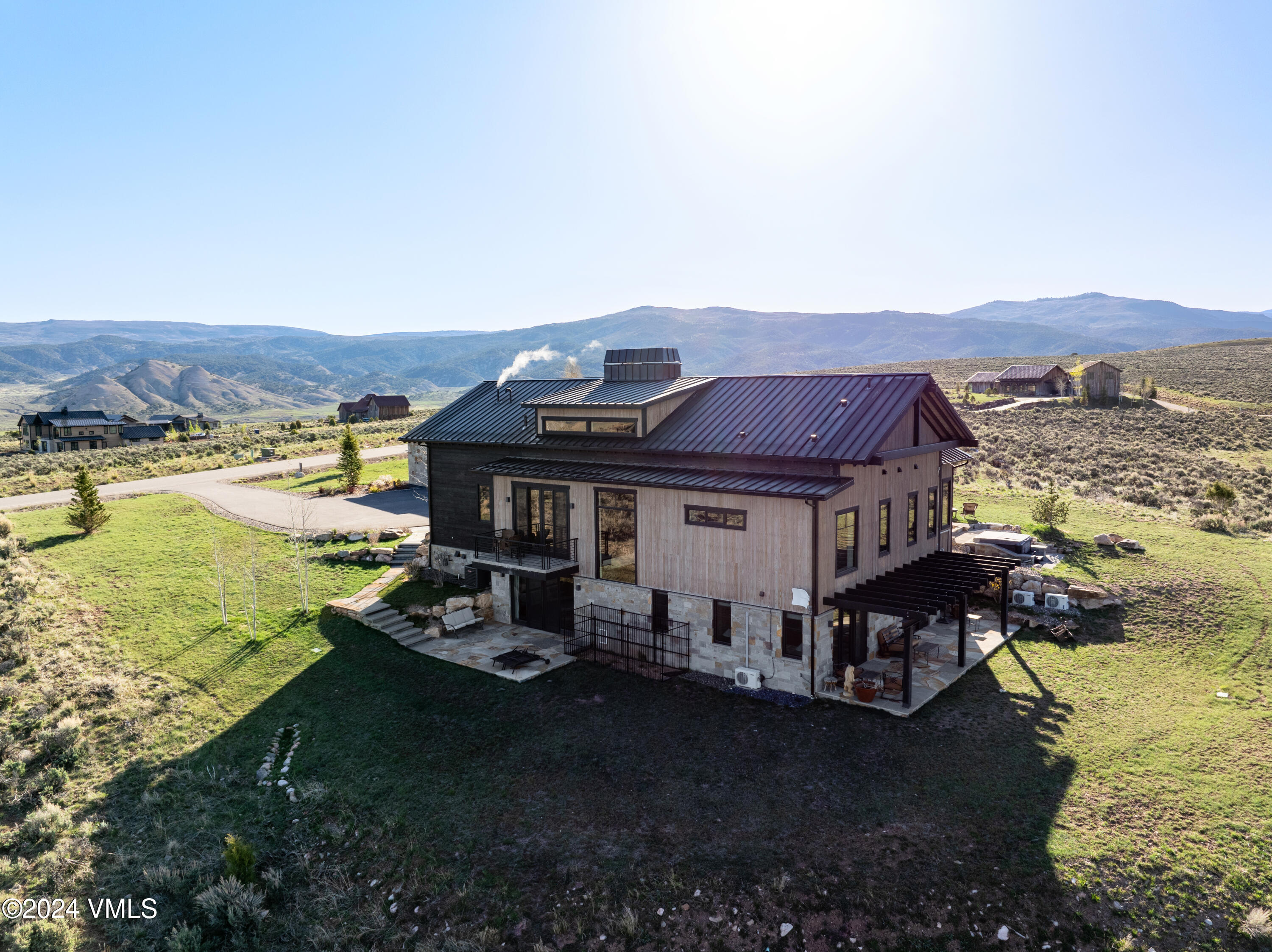 1658 E Haystacker Drive