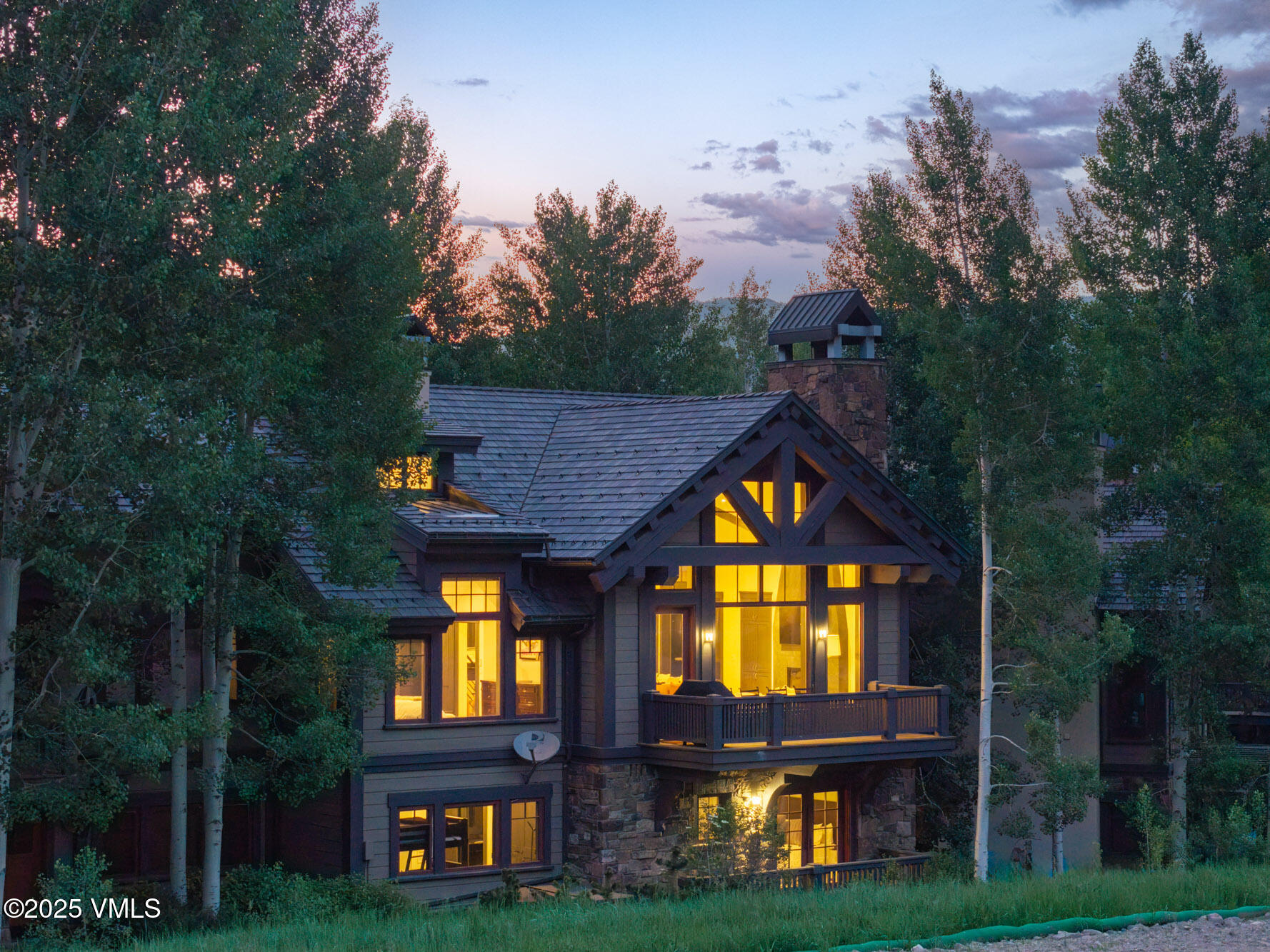 352 Cresta Road