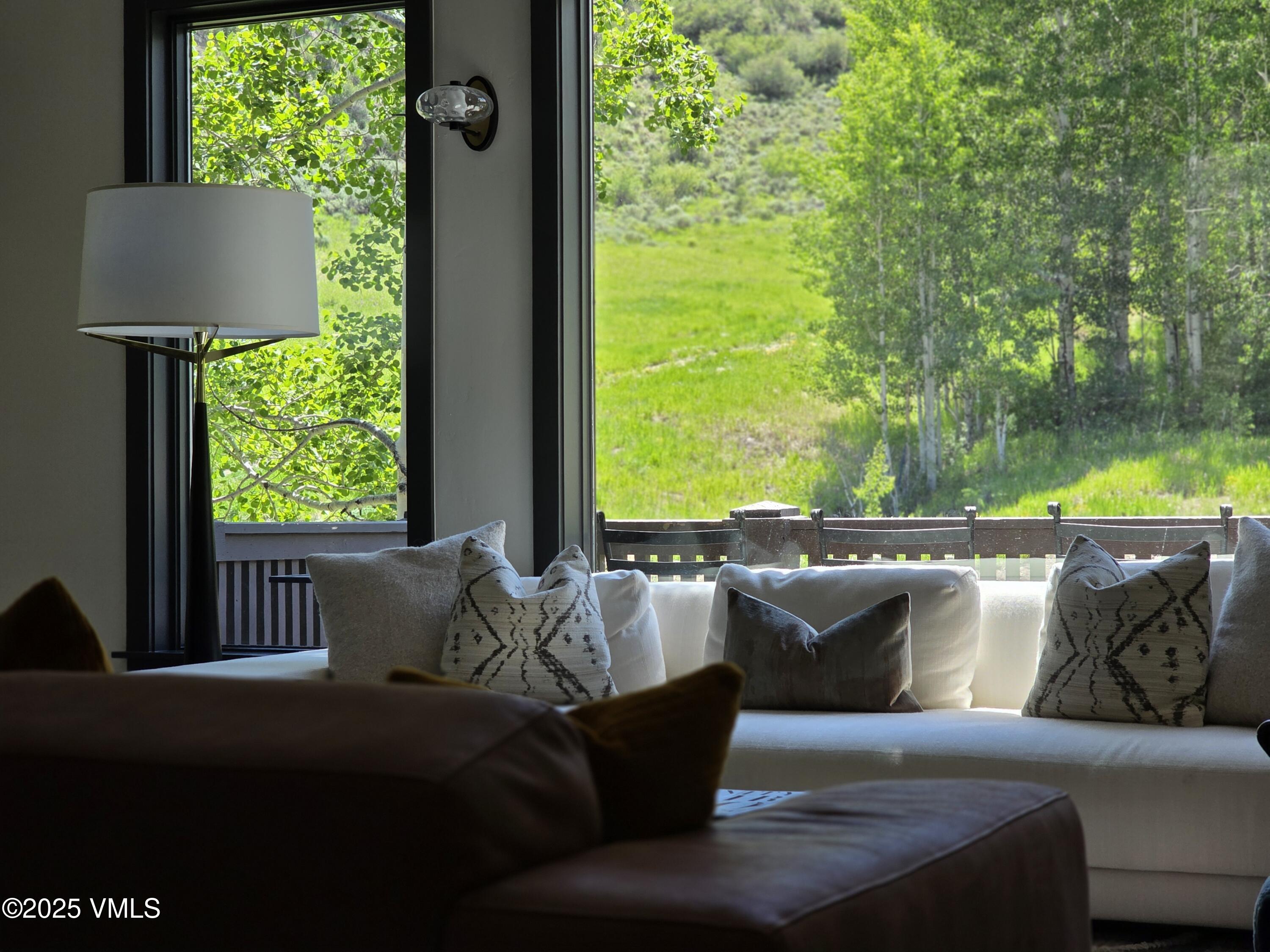 352 Cresta Road | SOLD