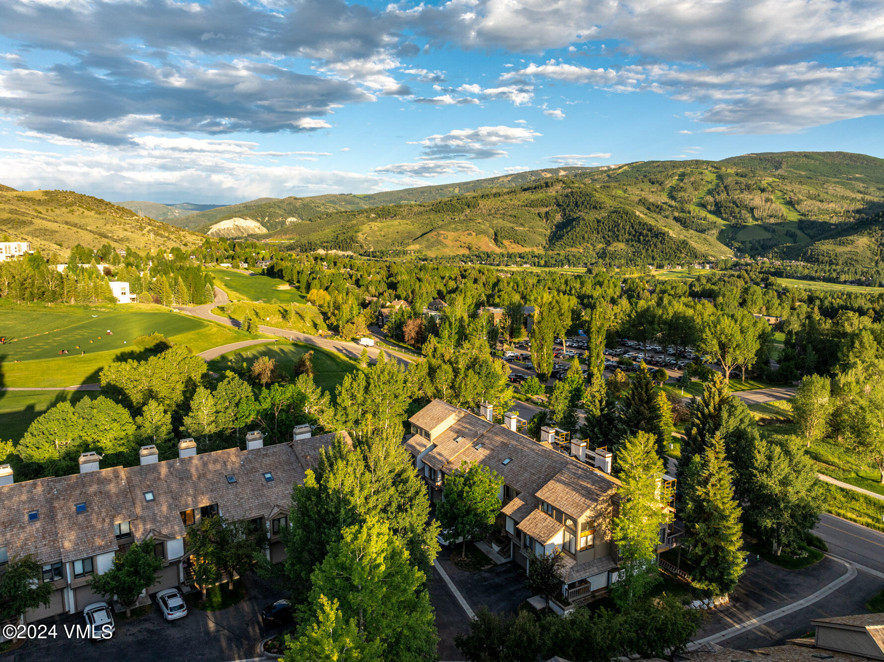 931 Singletree Road, 32