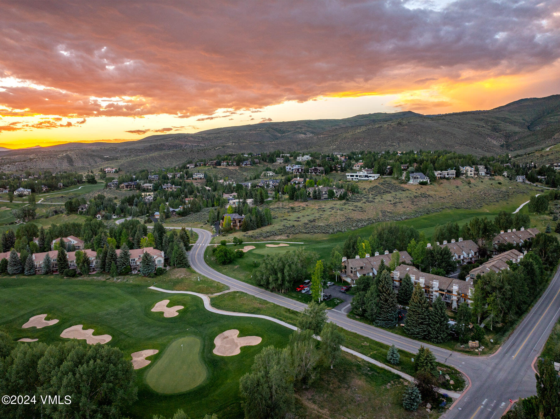 931 Singletree Road, 32