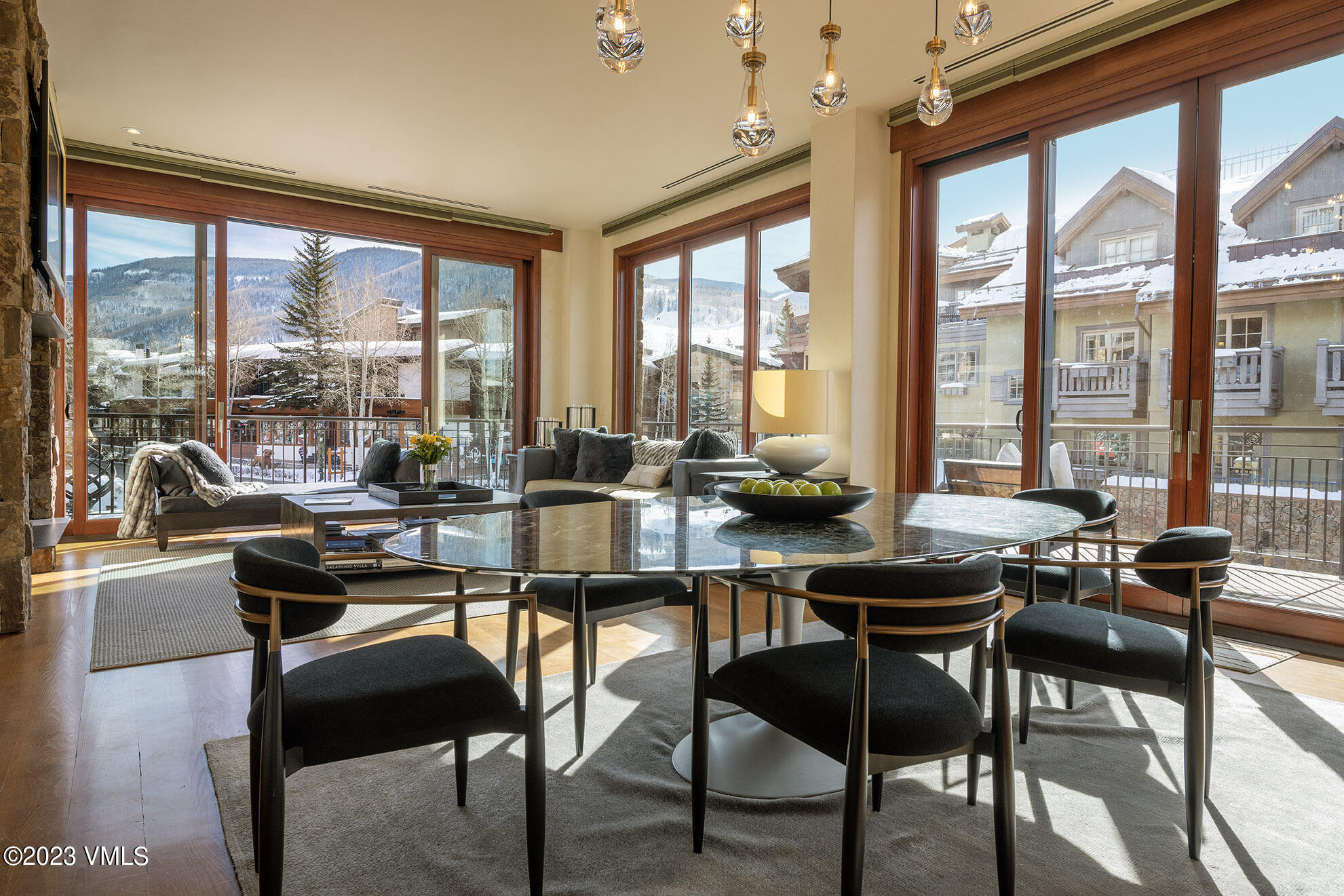 141 E Meadow Drive, 2A SOUTH