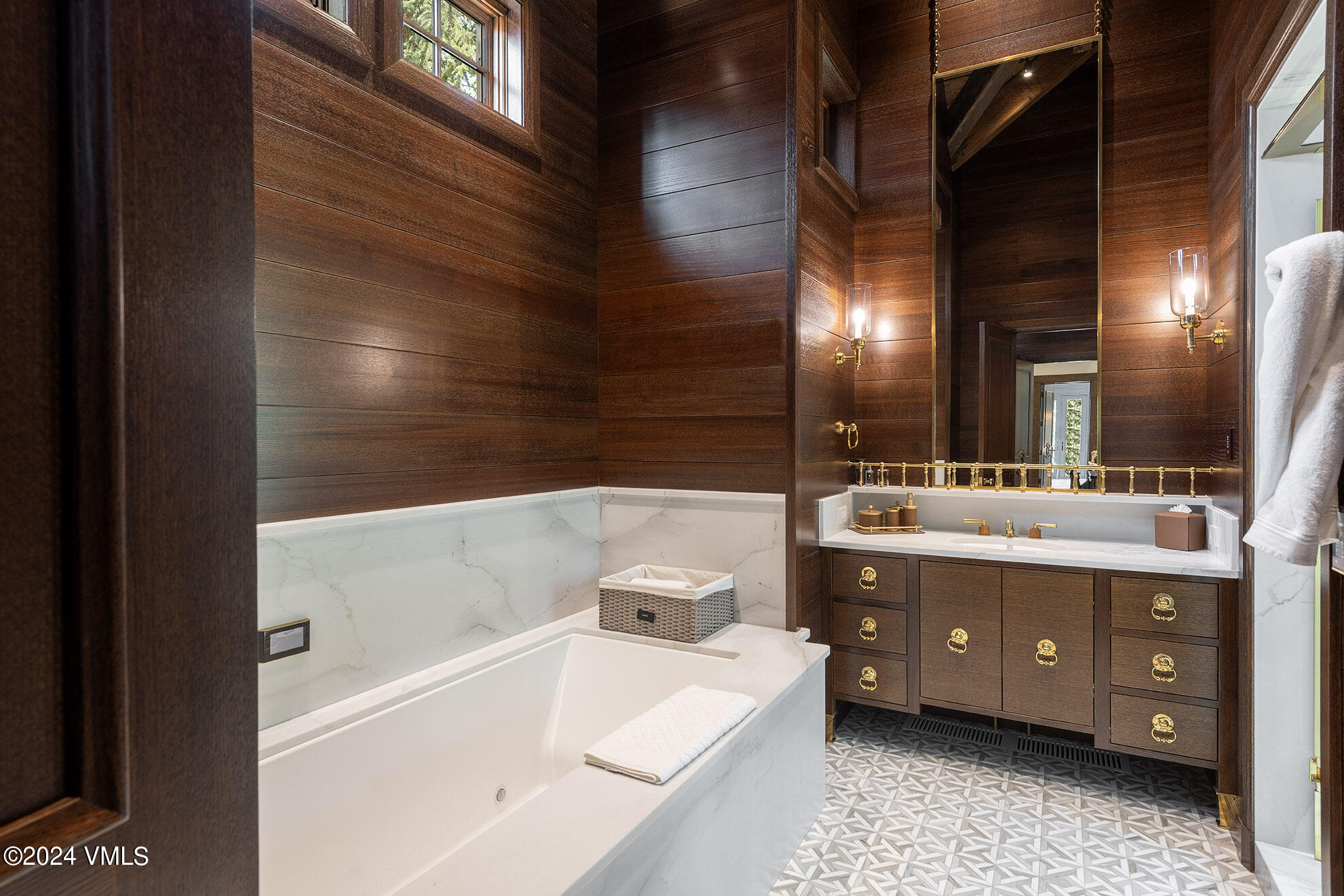 331 Strawberry Park Road | SOLD