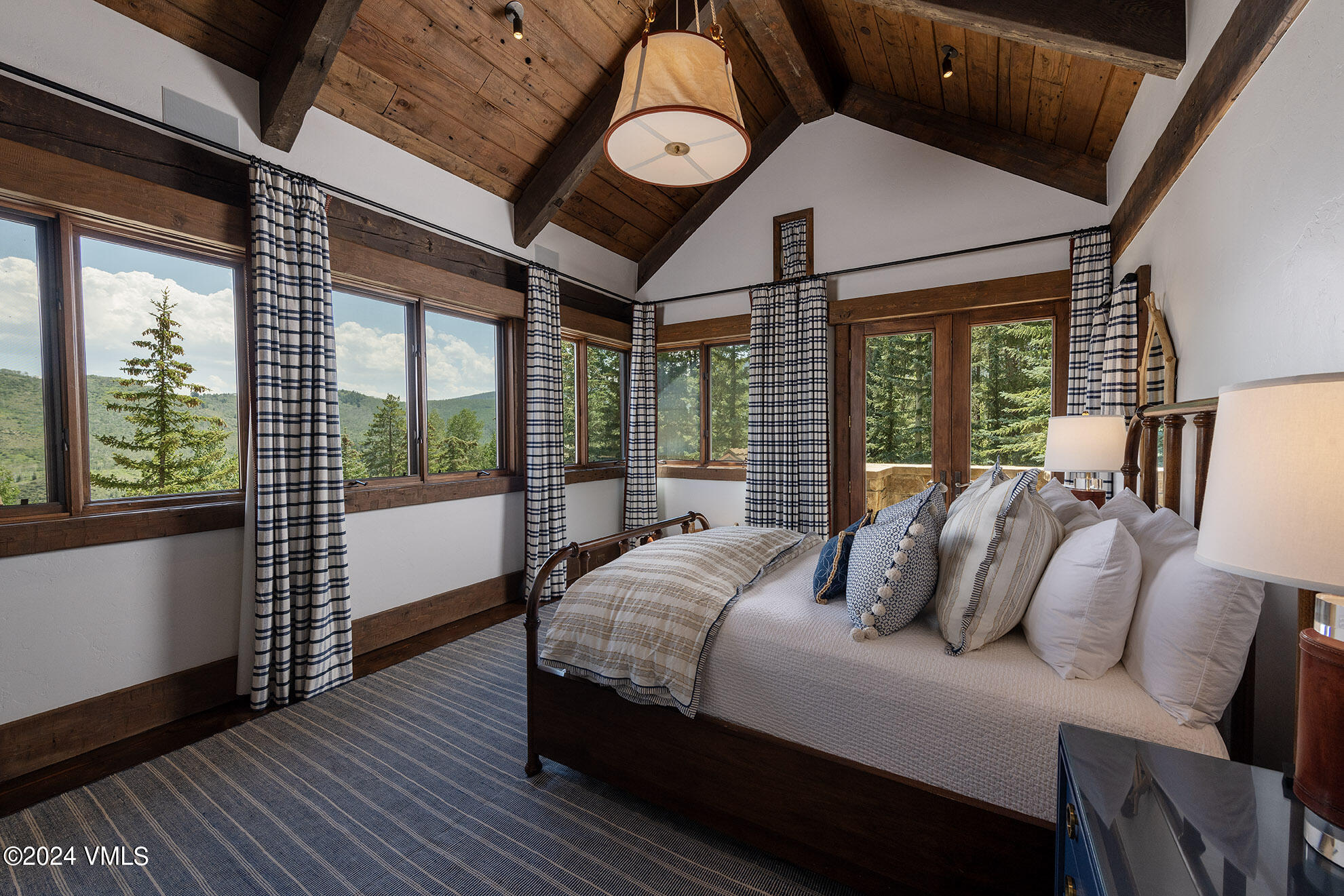 331 Strawberry Park Road | SOLD