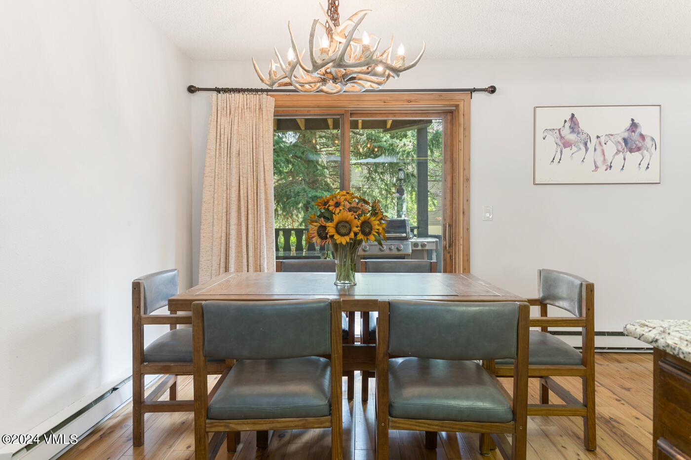 218 W Beaver Creek Boulevard, A & B