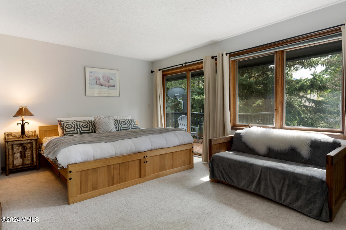 218 W Beaver Creek Boulevard, A & B