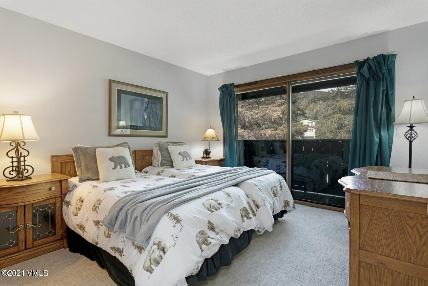 218 W Beaver Creek Boulevard, A & B