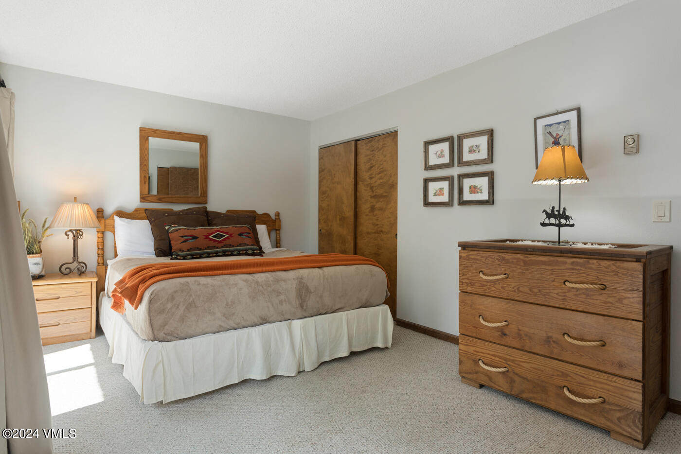 218 W Beaver Creek Boulevard, A & B