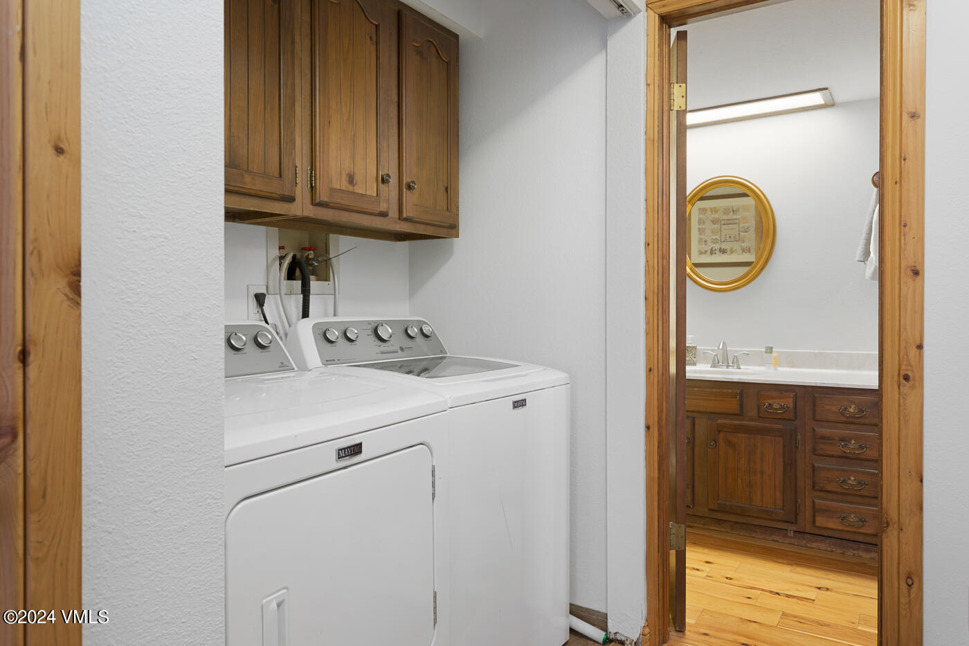 218 W Beaver Creek Boulevard, A & B