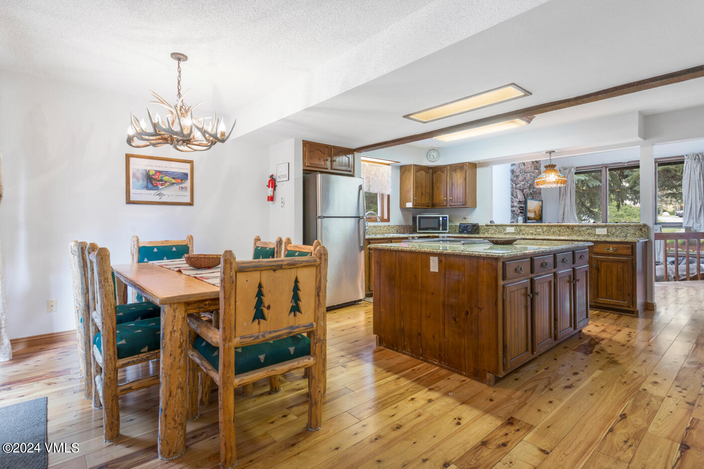 218 W Beaver Creek Boulevard, A & B