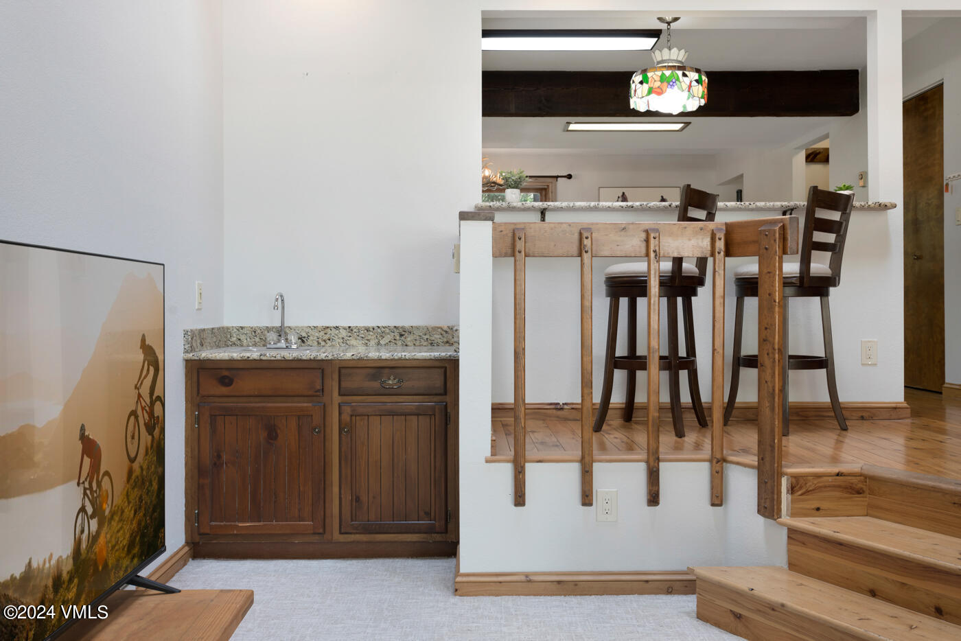 218 W Beaver Creek Boulevard, A & B