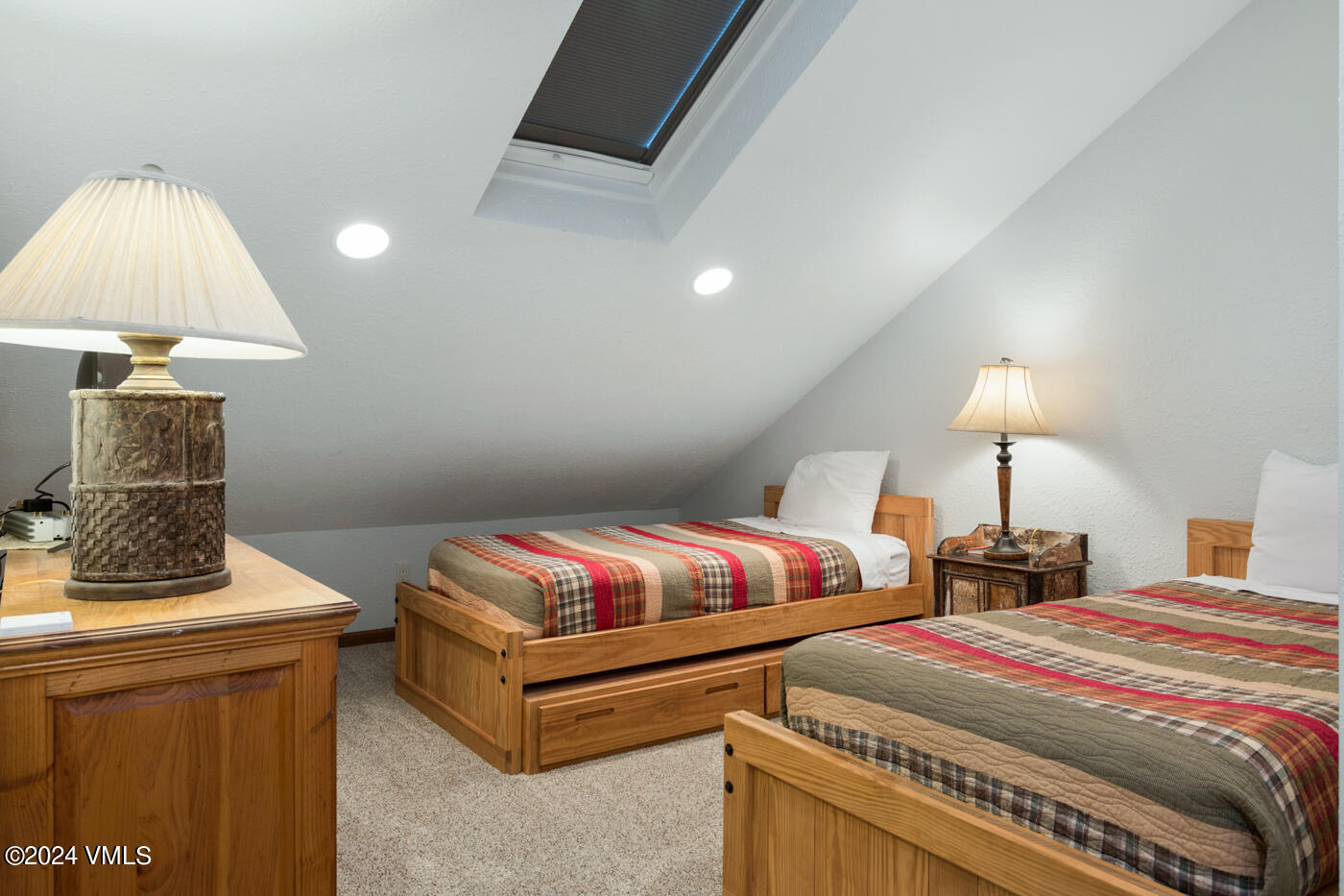 218 W Beaver Creek Boulevard, A & B