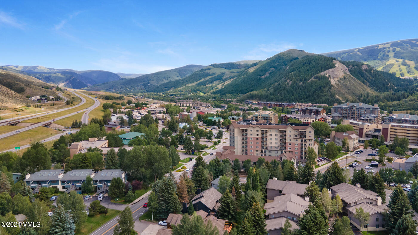 218 W Beaver Creek Boulevard, A & B