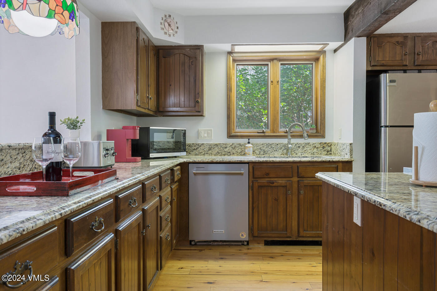 218 W Beaver Creek Boulevard, A & B