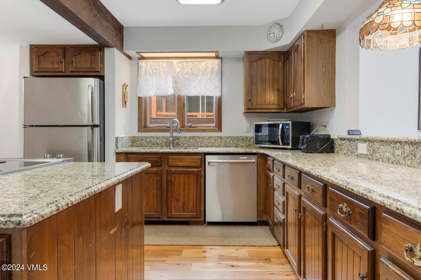 218 W Beaver Creek Boulevard, A & B