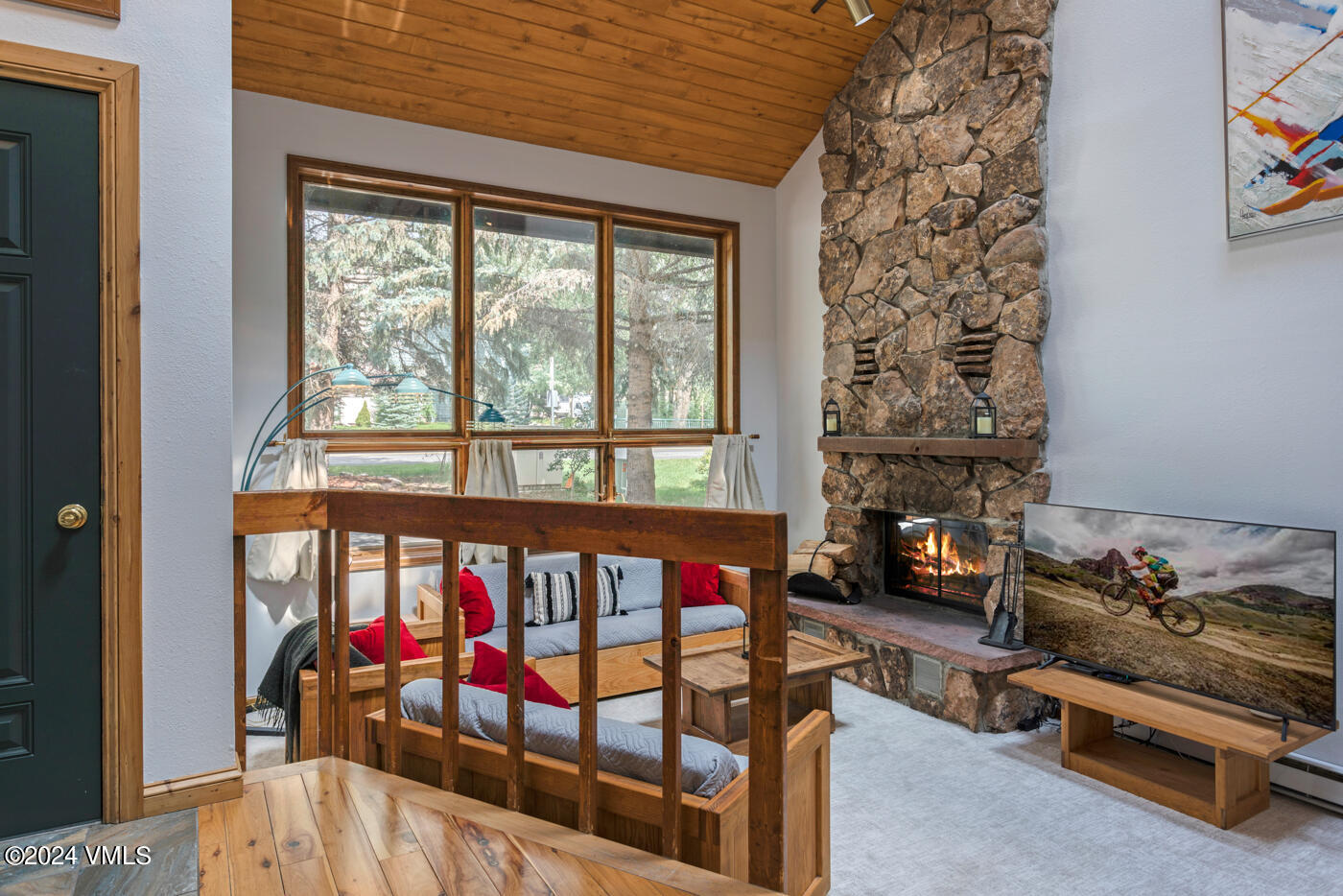 218 W Beaver Creek Boulevard, A & B