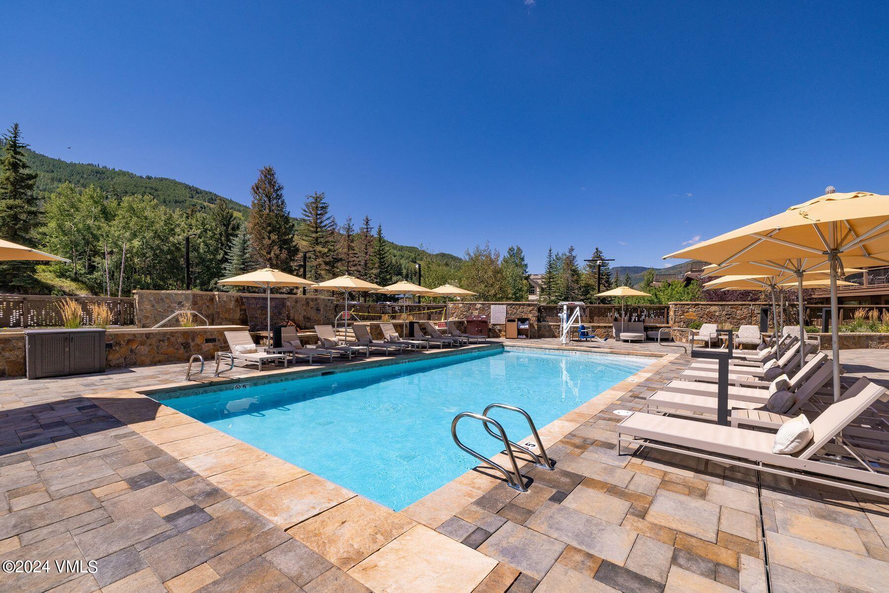 595 Vail Valley Drive Unit: 226