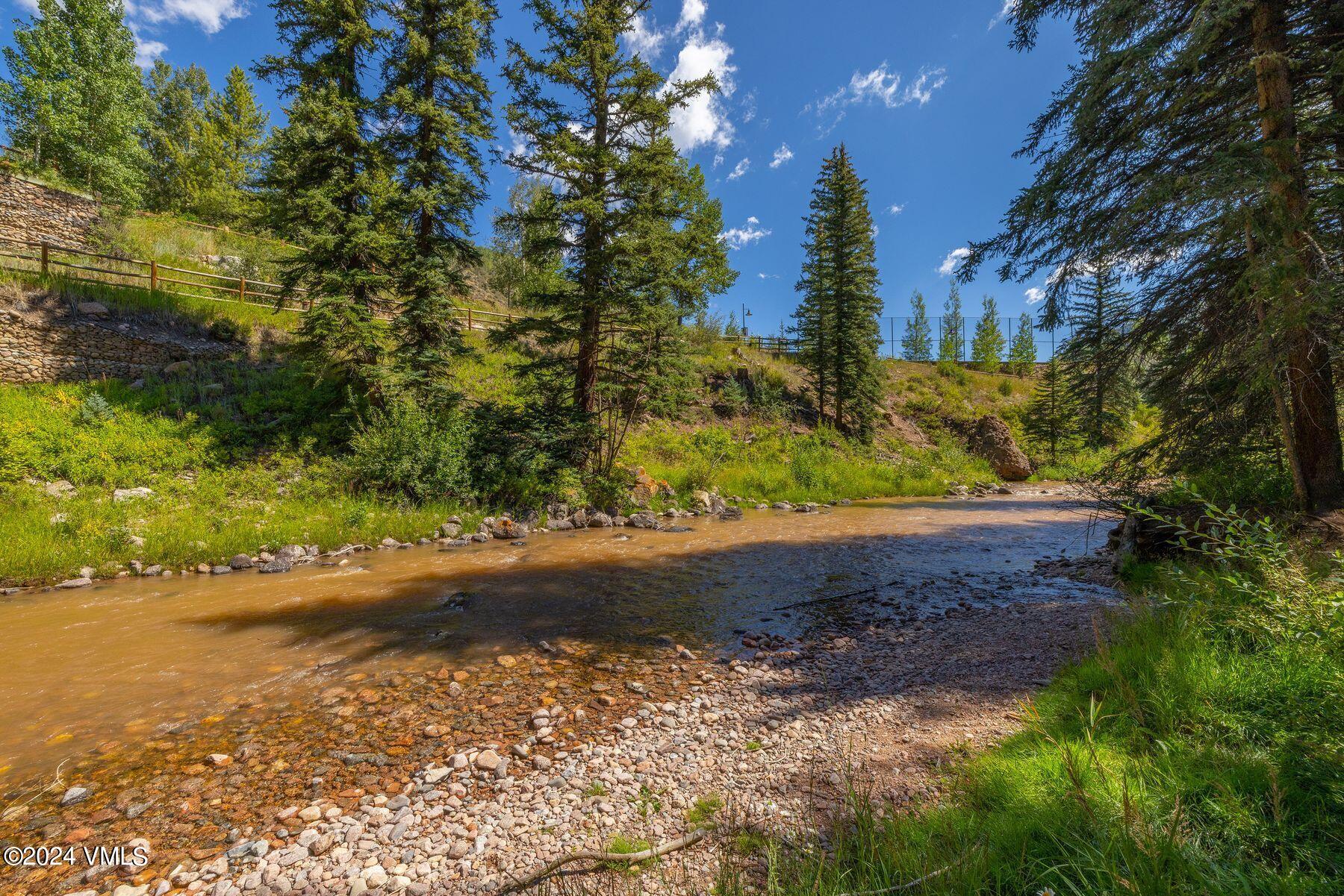 595 Vail Valley Drive Unit: 226