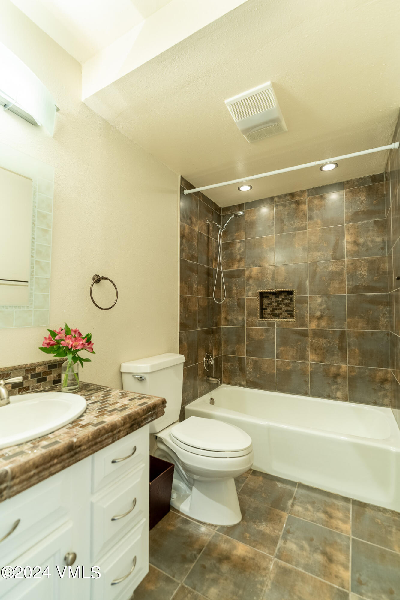 2355 Old Trail Road, 5 | SOLD