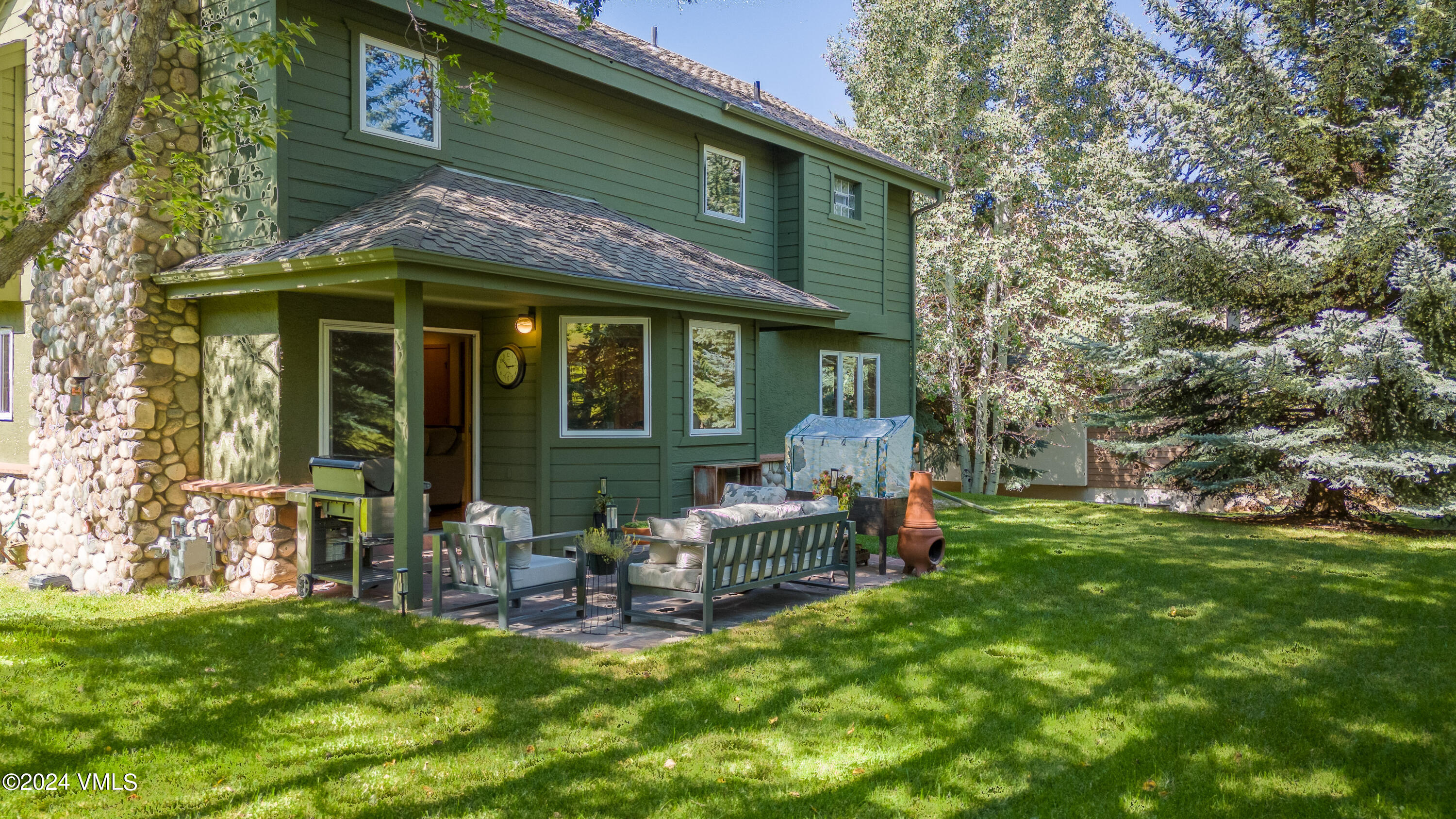 86 Castle Peak Lane | SOLD