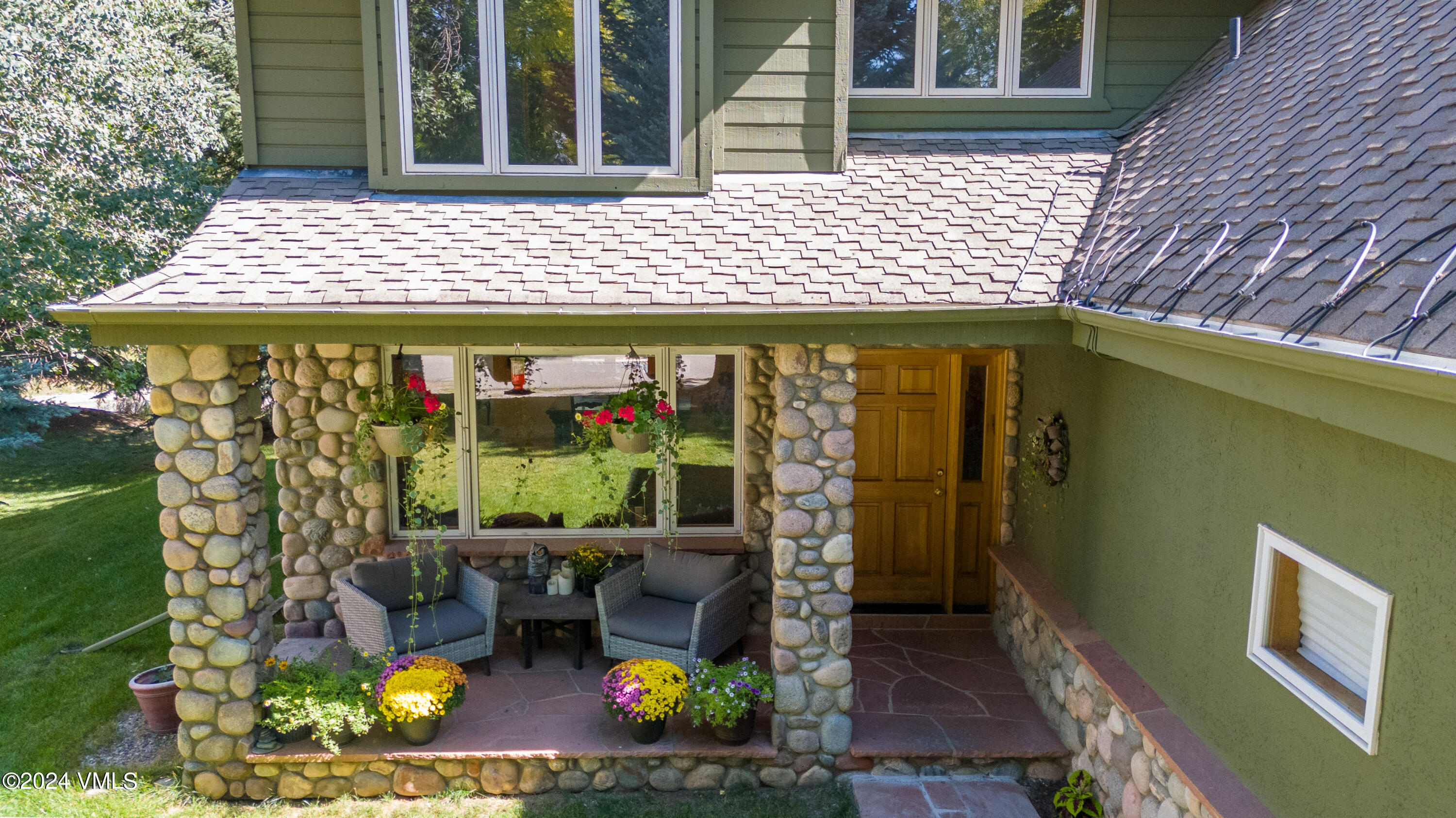 86 Castle Peak Lane | SOLD