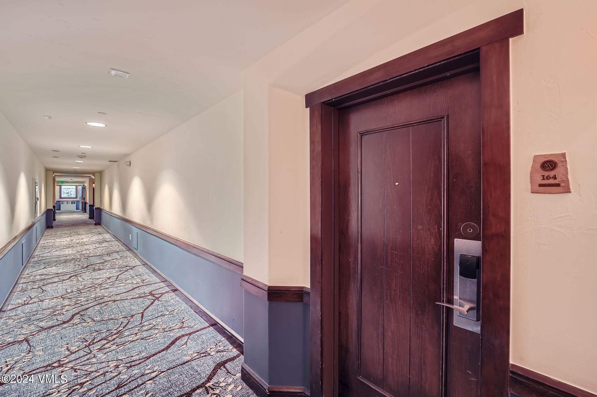 595 Vail Valley Drive Unit: 164