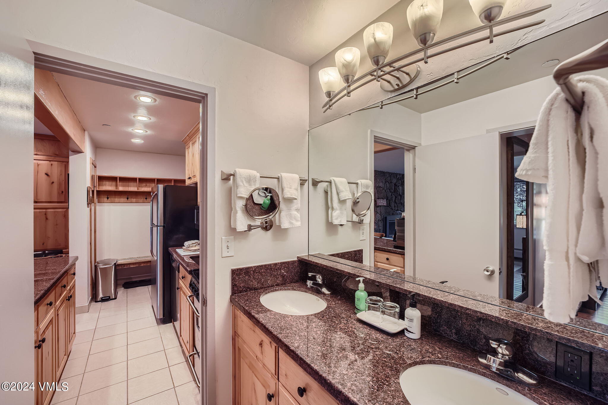 595 Vail Valley Drive Unit: 164