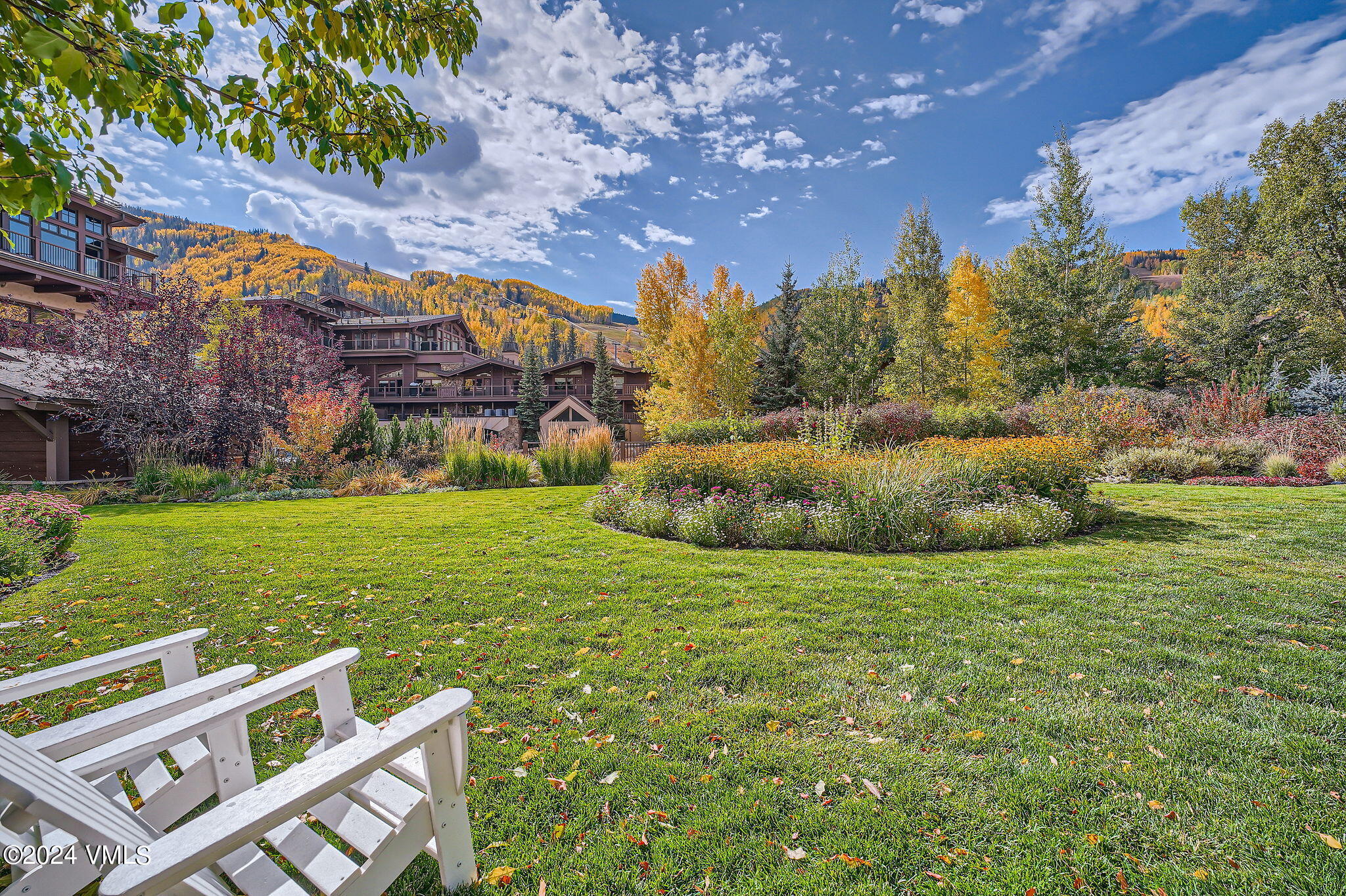 595 Vail Valley Drive Unit: 164