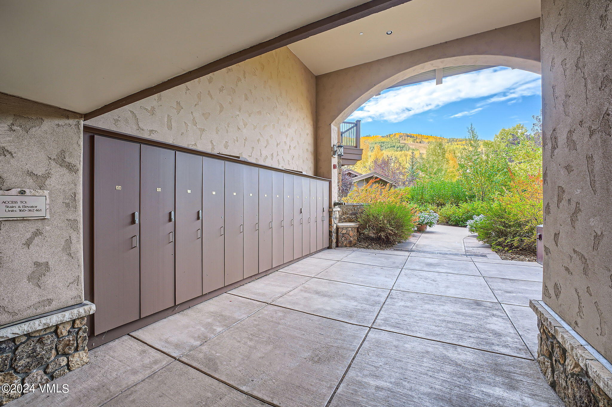 595 Vail Valley Drive Unit: 164