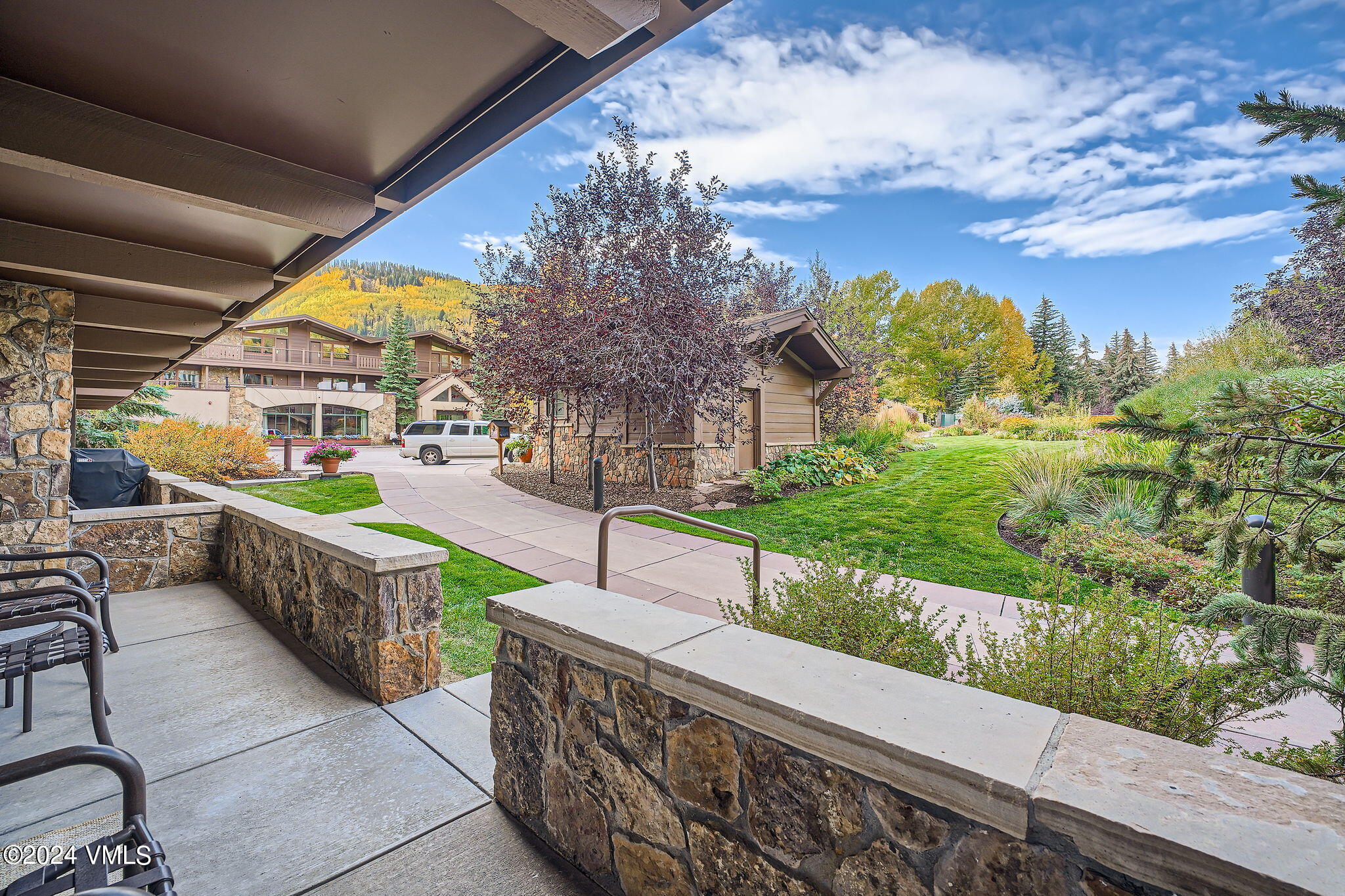 595 Vail Valley Drive Unit: 164