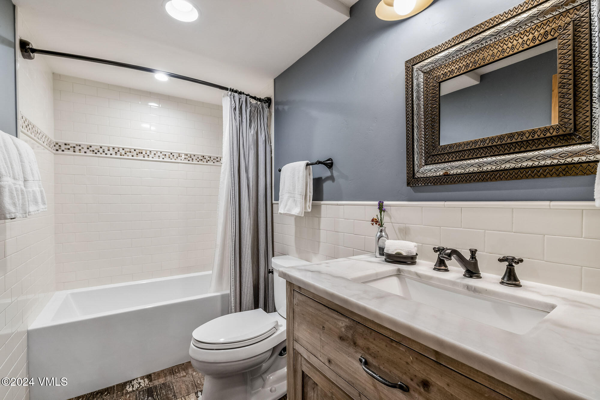 4620 Vail Racquet Club Drive Unit: 5