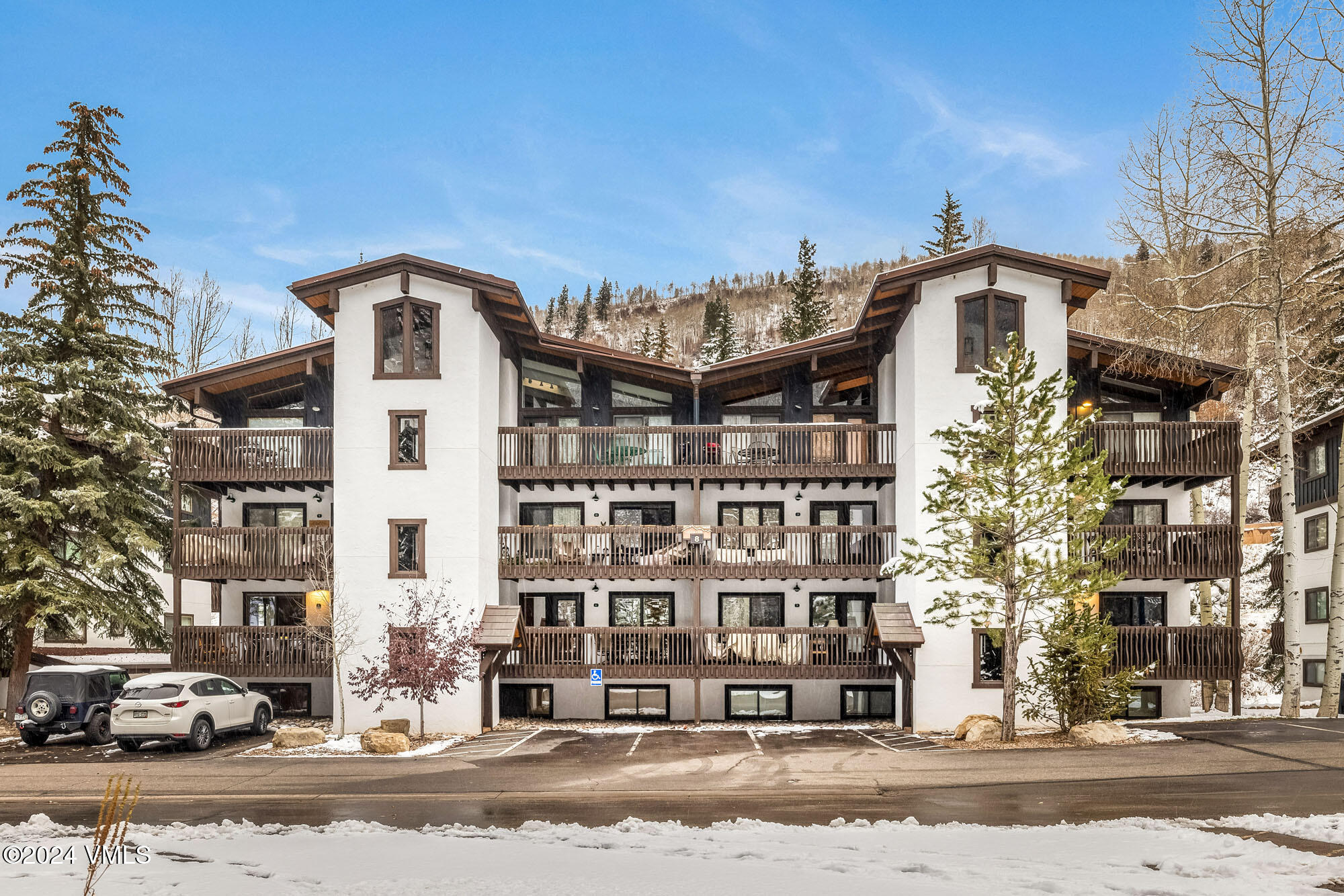 4620 Vail Racquet Club Drive Unit: 5