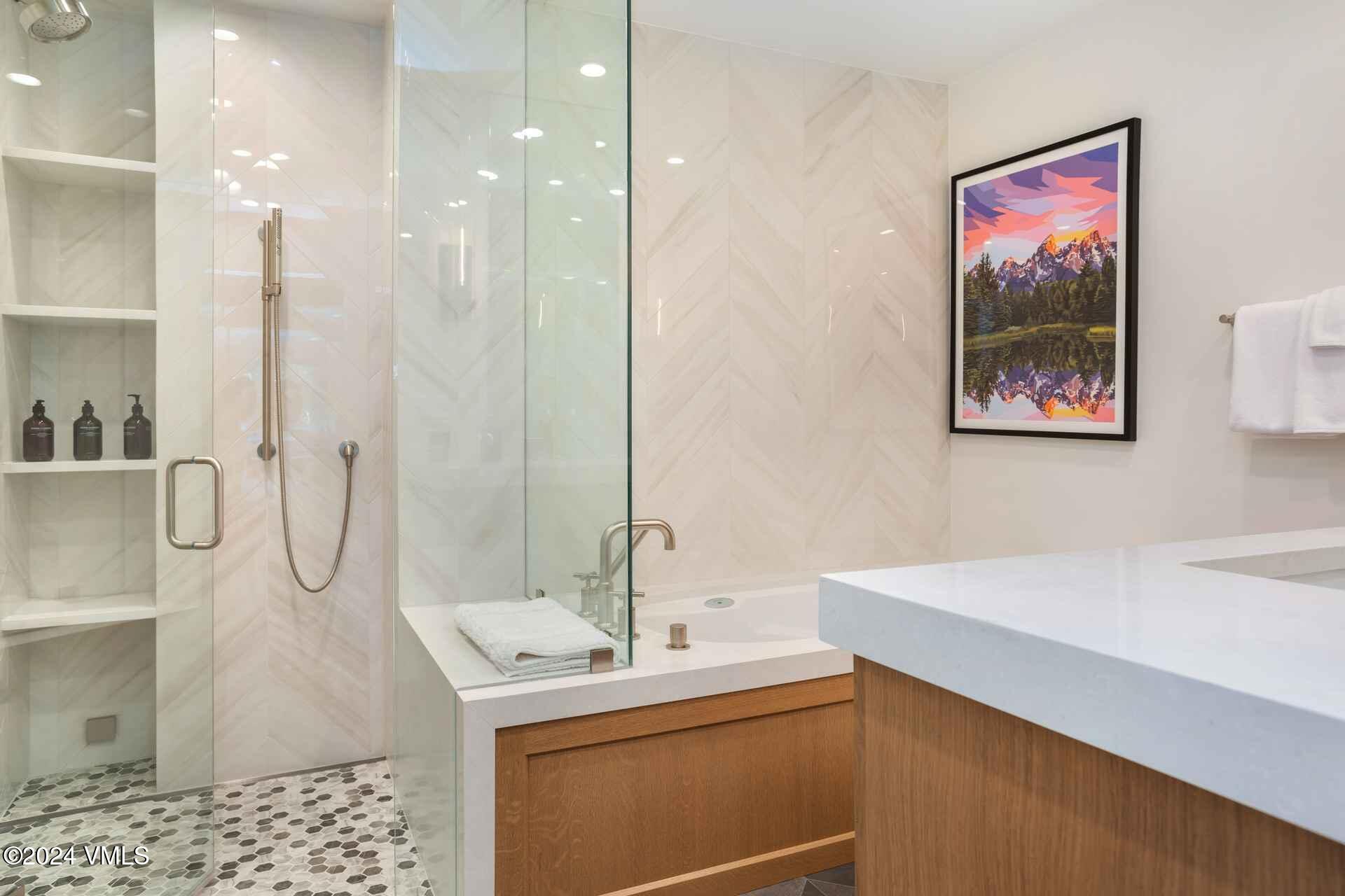 1592 Golf Terrace Terrace Q55