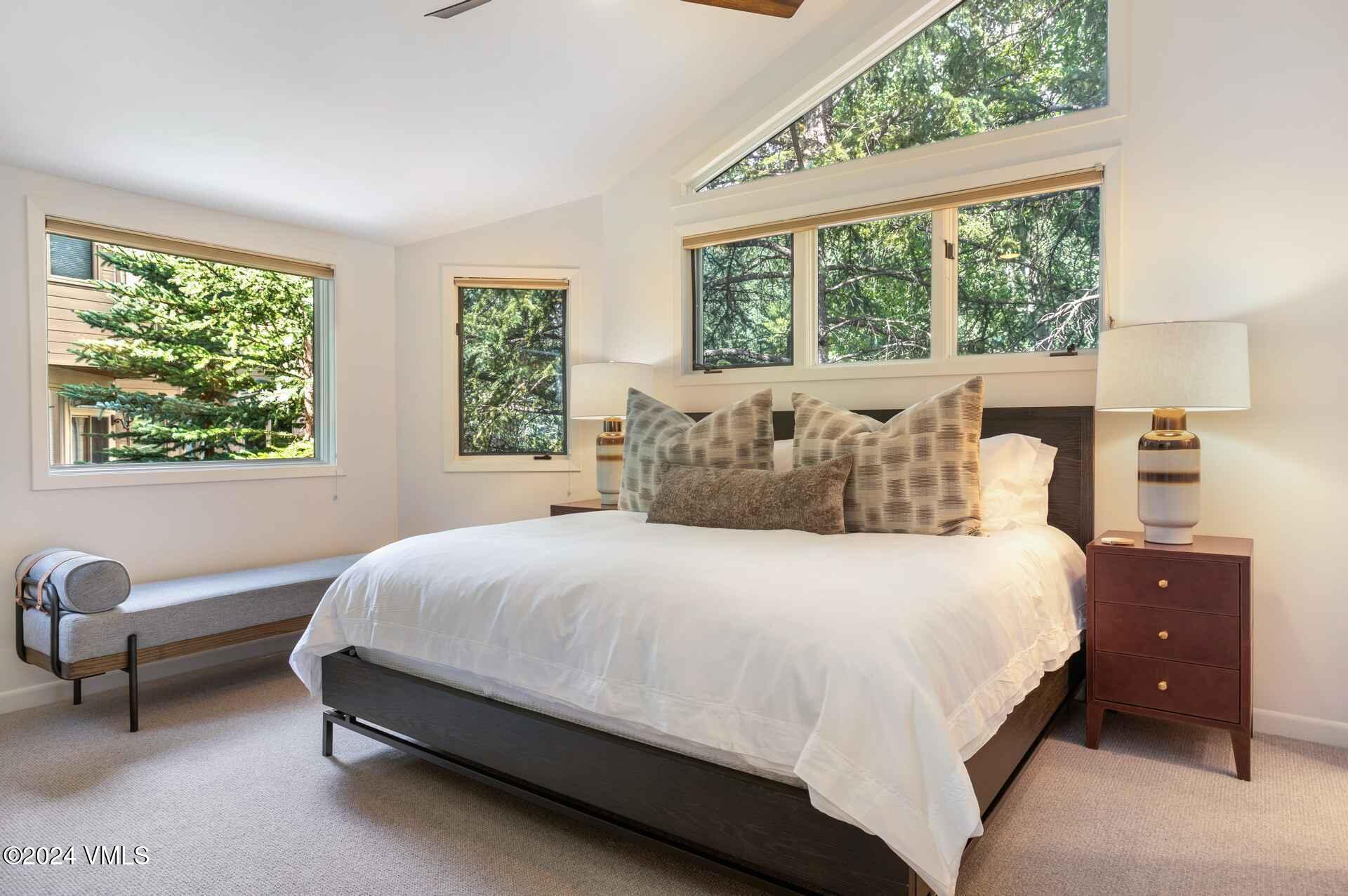 1592 Golf Terrace Terrace Q55