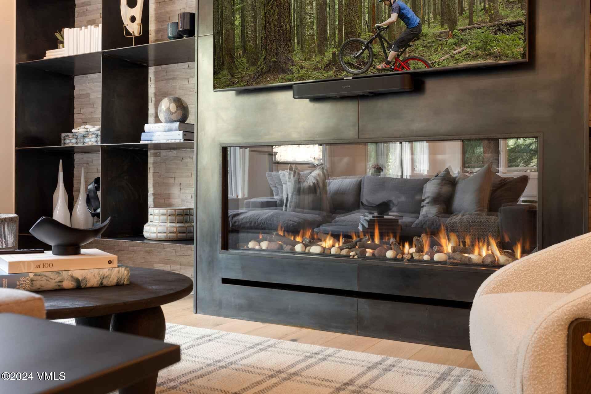 1592 Golf Terrace Terrace Q55