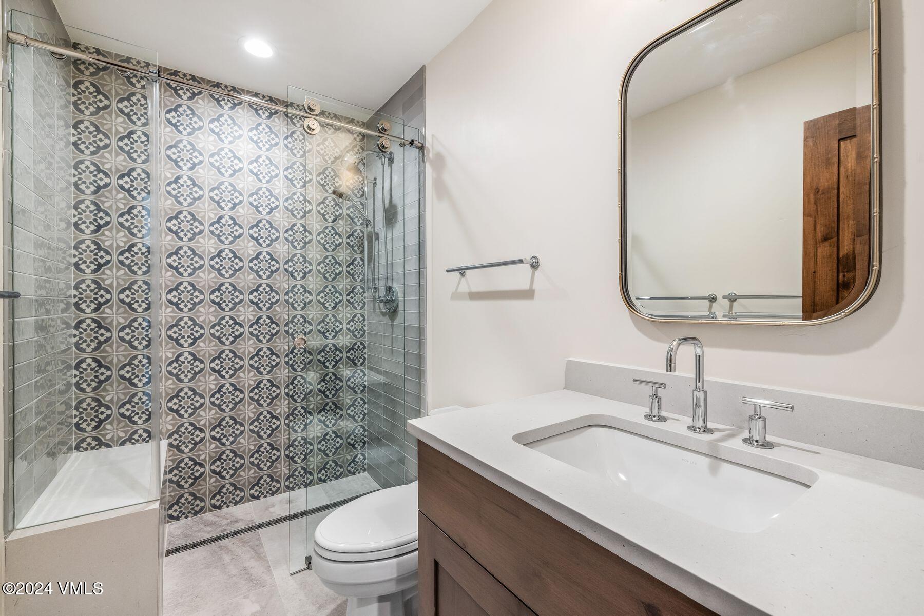 1670 Fallridge Place C11 (A)