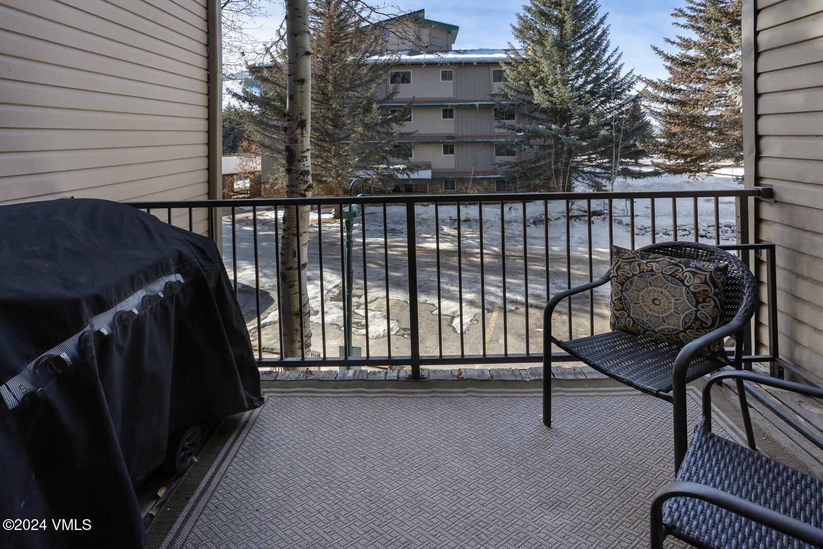 177 Lake Street, 19 | SOLD