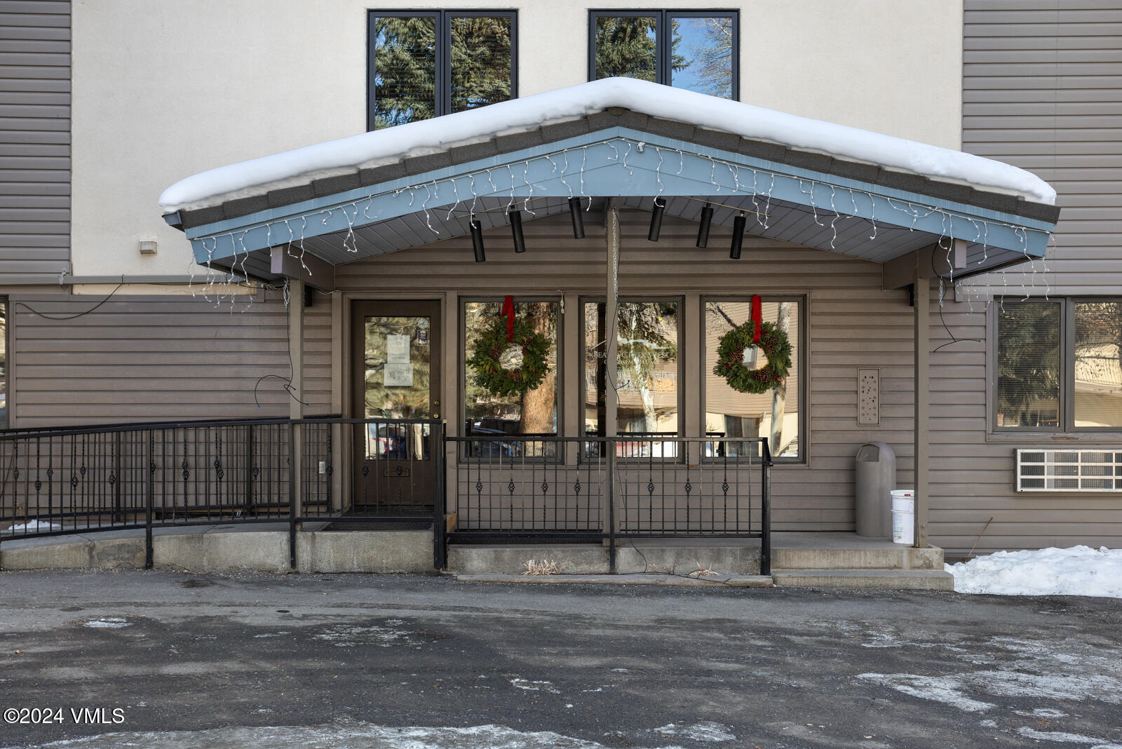 177 Lake Street, 19 | SOLD