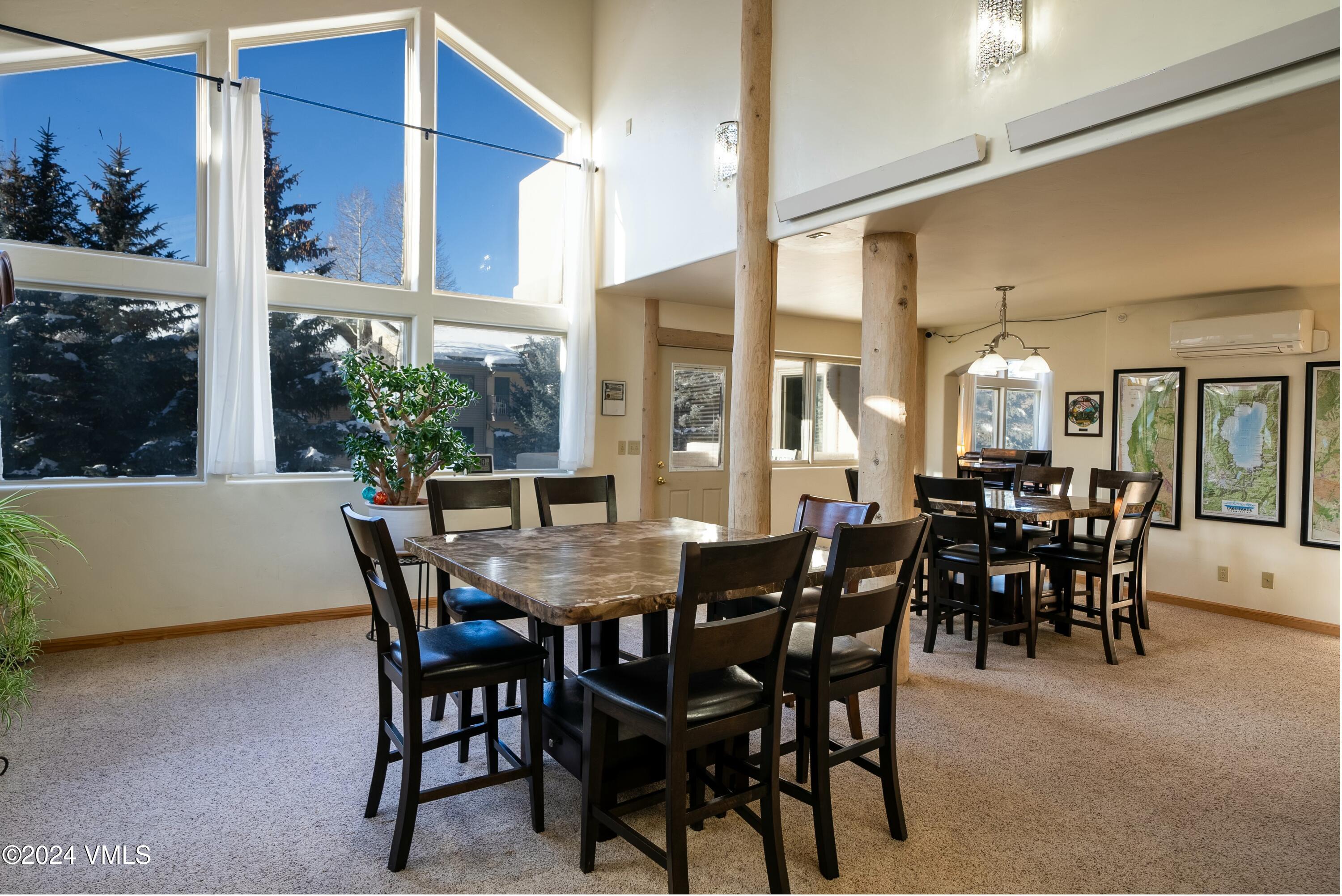 228 & 238 W Beaver Creek Boulevard, A & B