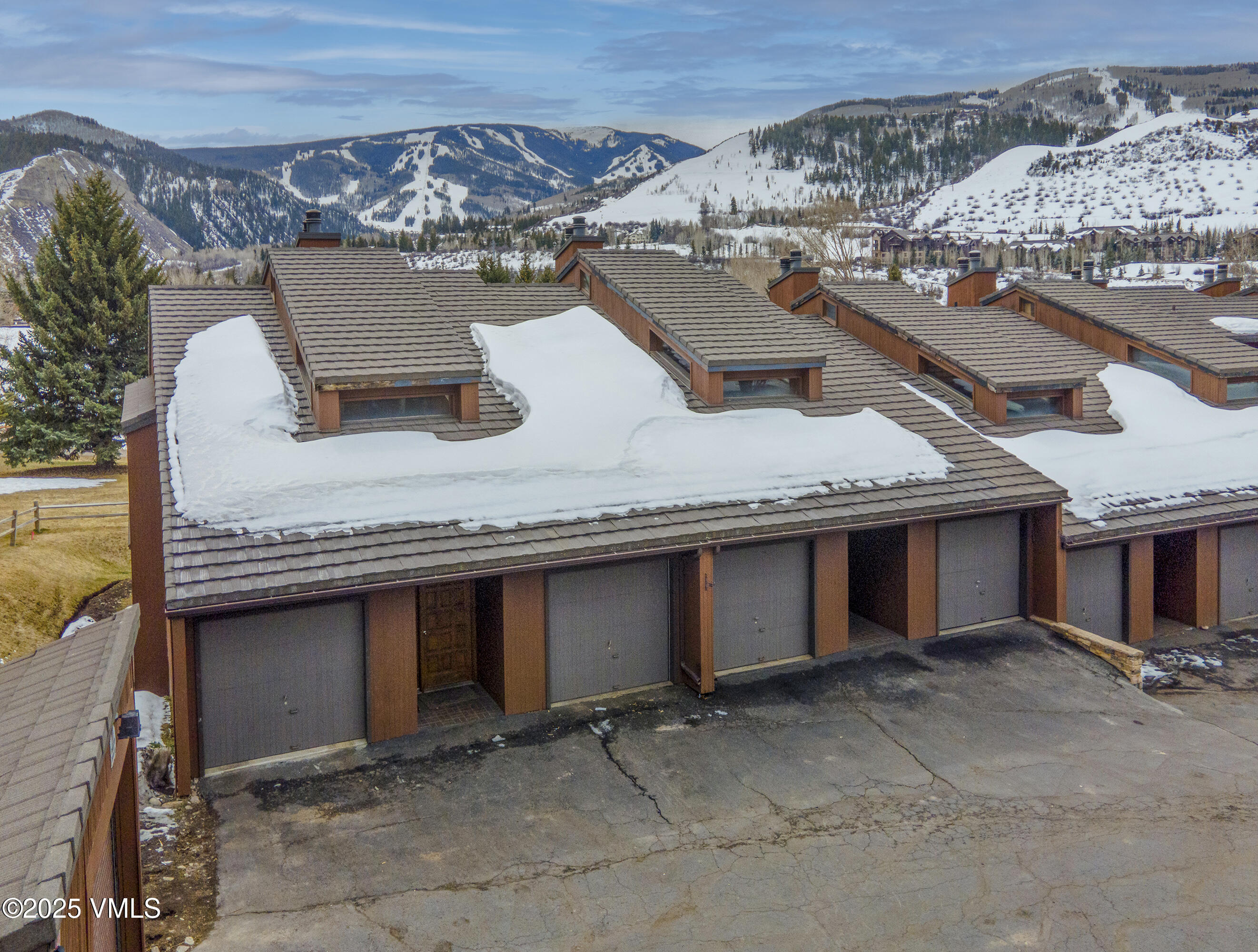 760 W Beaver Creek 115