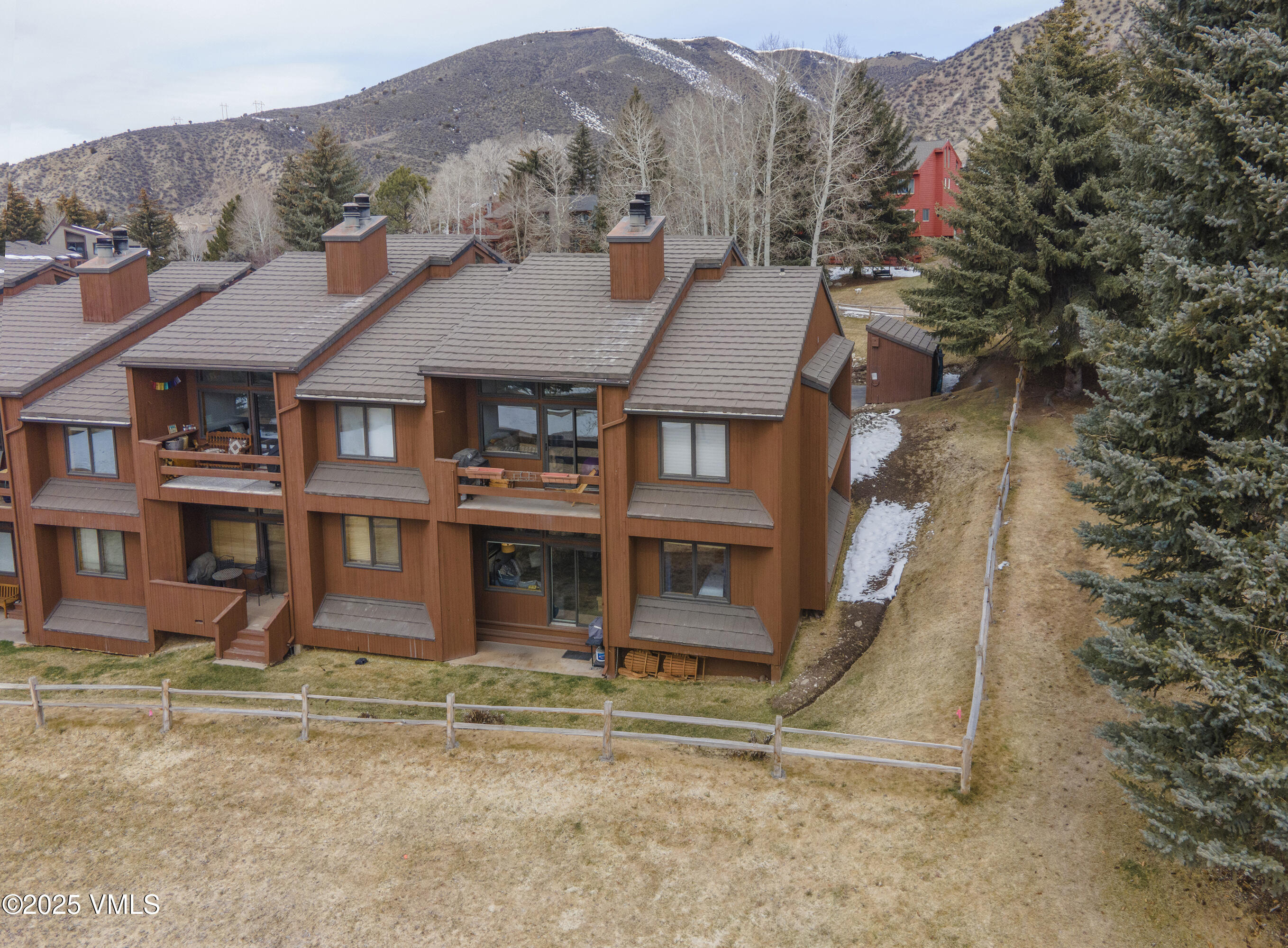 760 W Beaver Creek 115