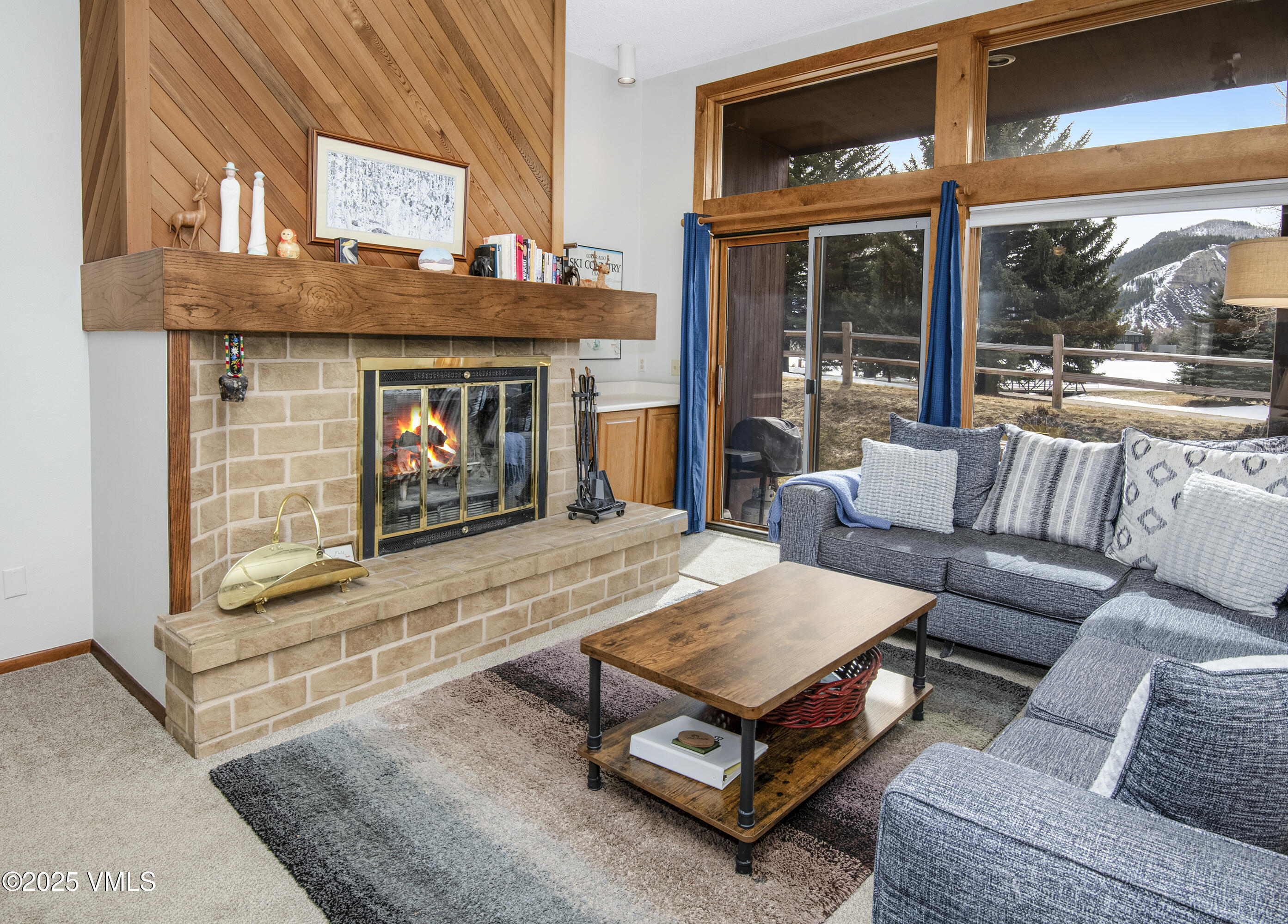 760 W Beaver Creek 115