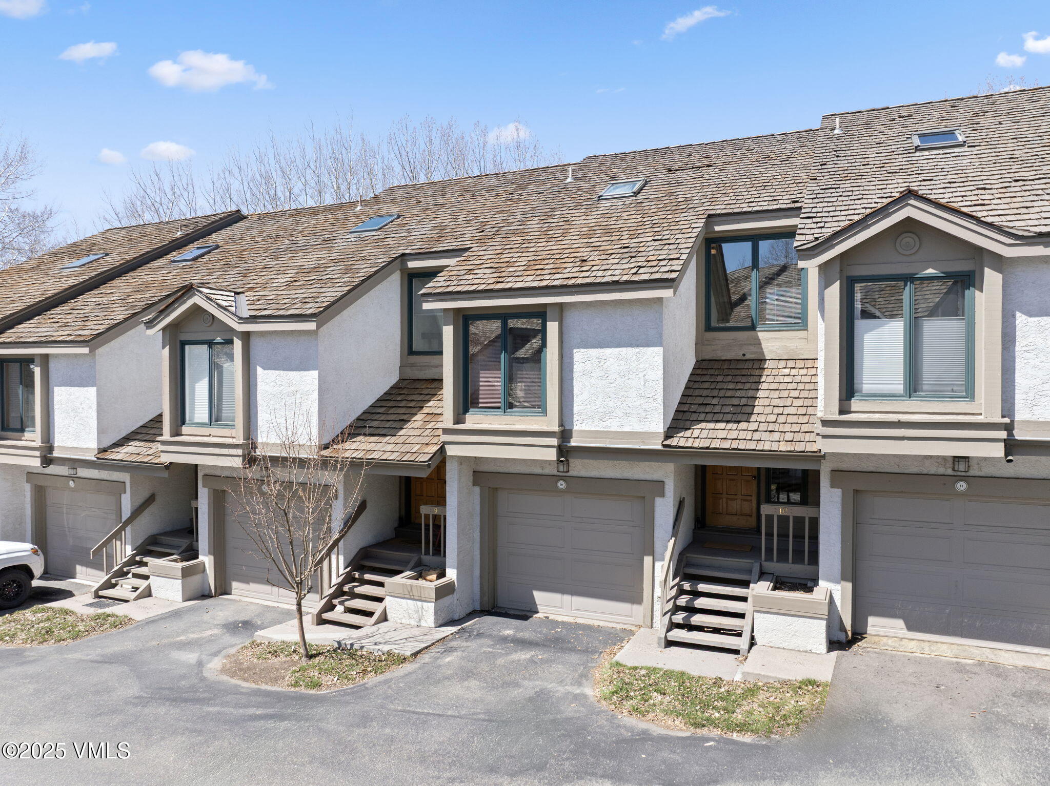 931 Singletree Road 10