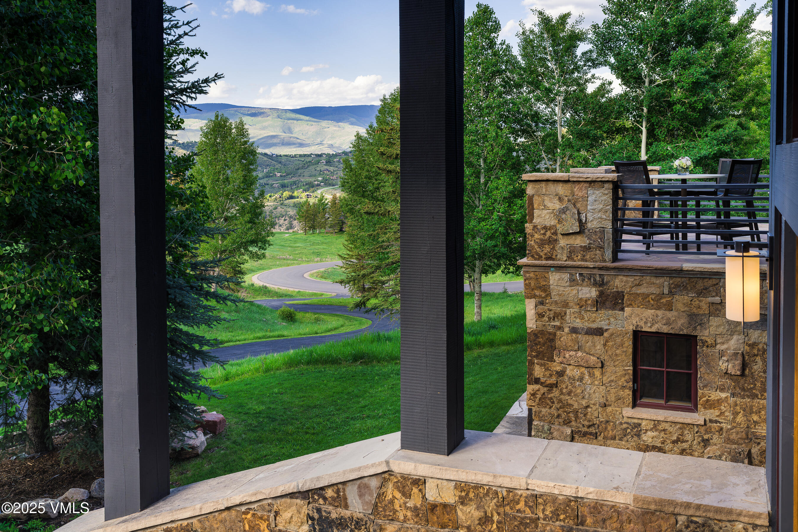 25 Stag Gulch Ct